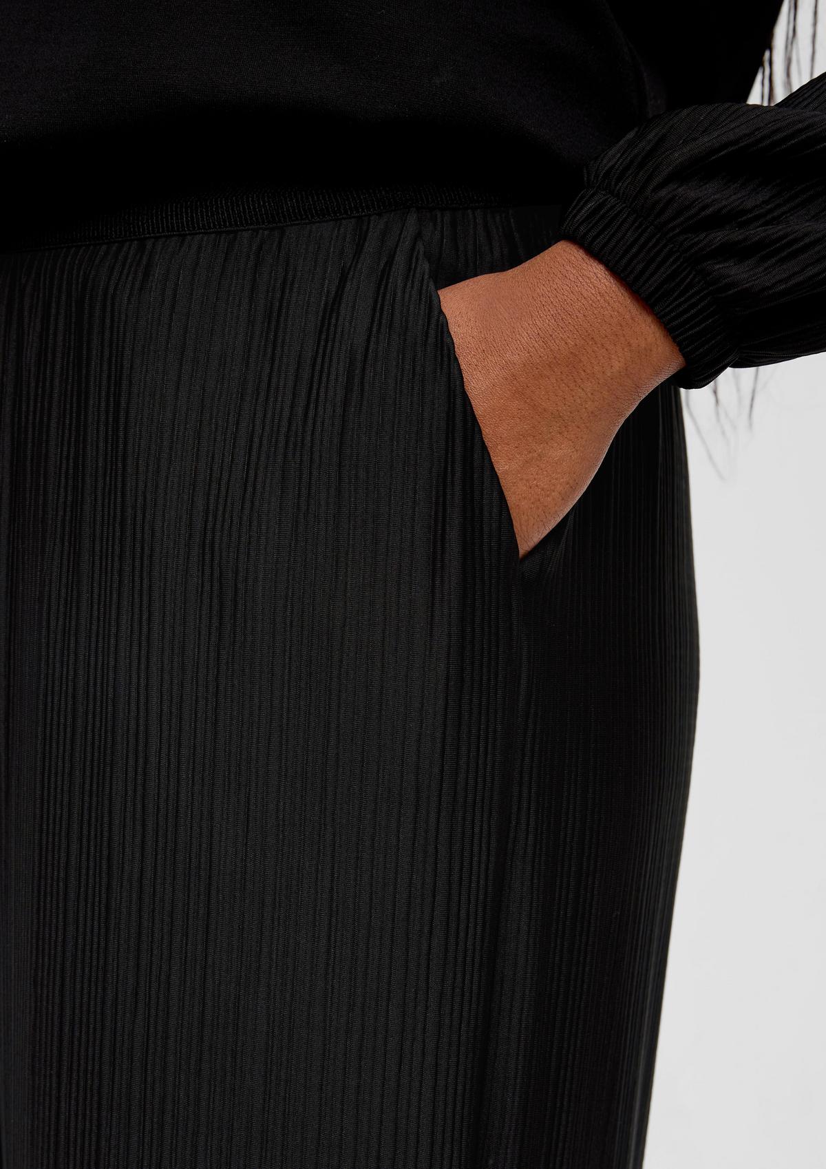 s.Oliver Trousers with pleats