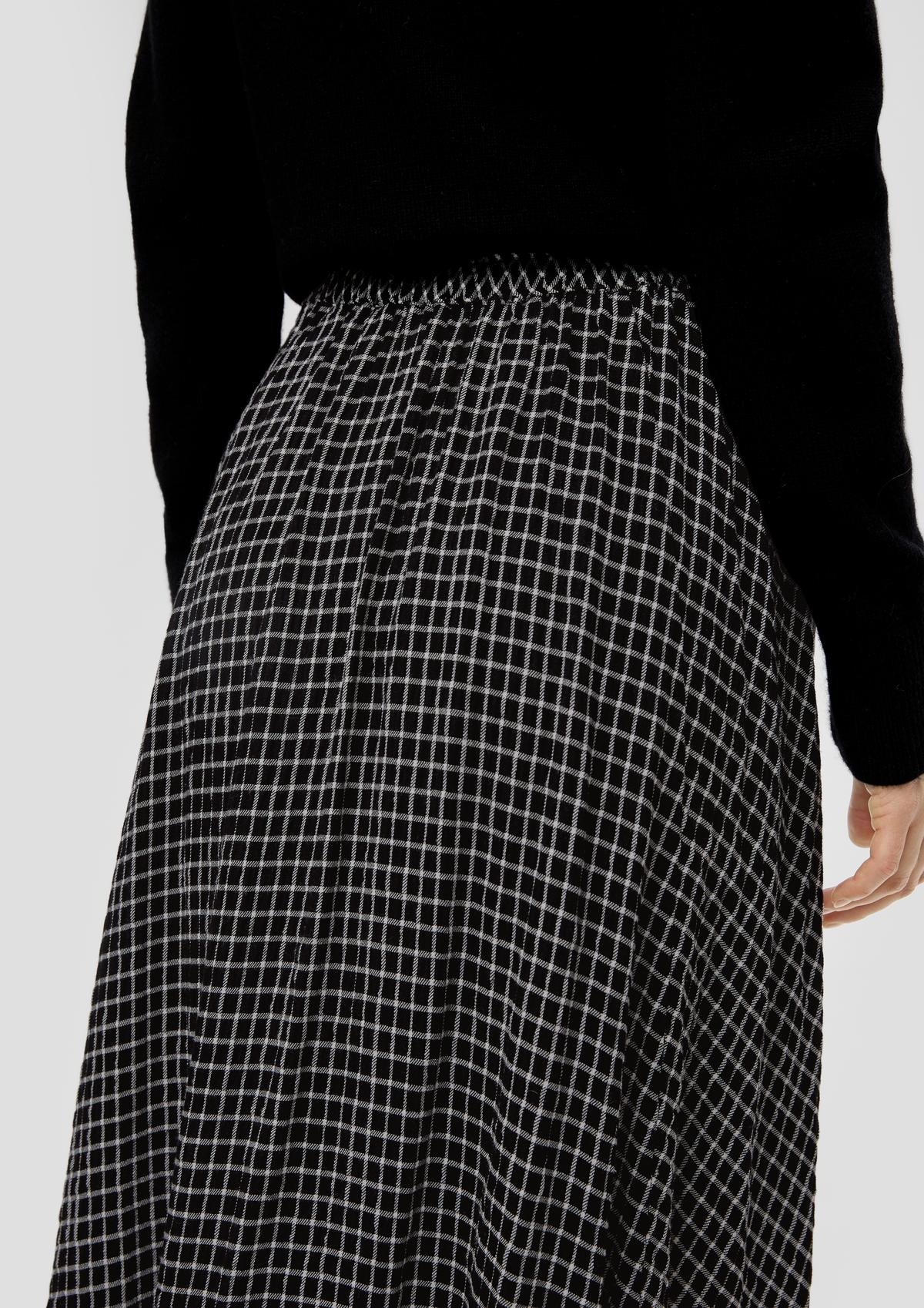 s.Oliver Check skirt with a seersucker texture
