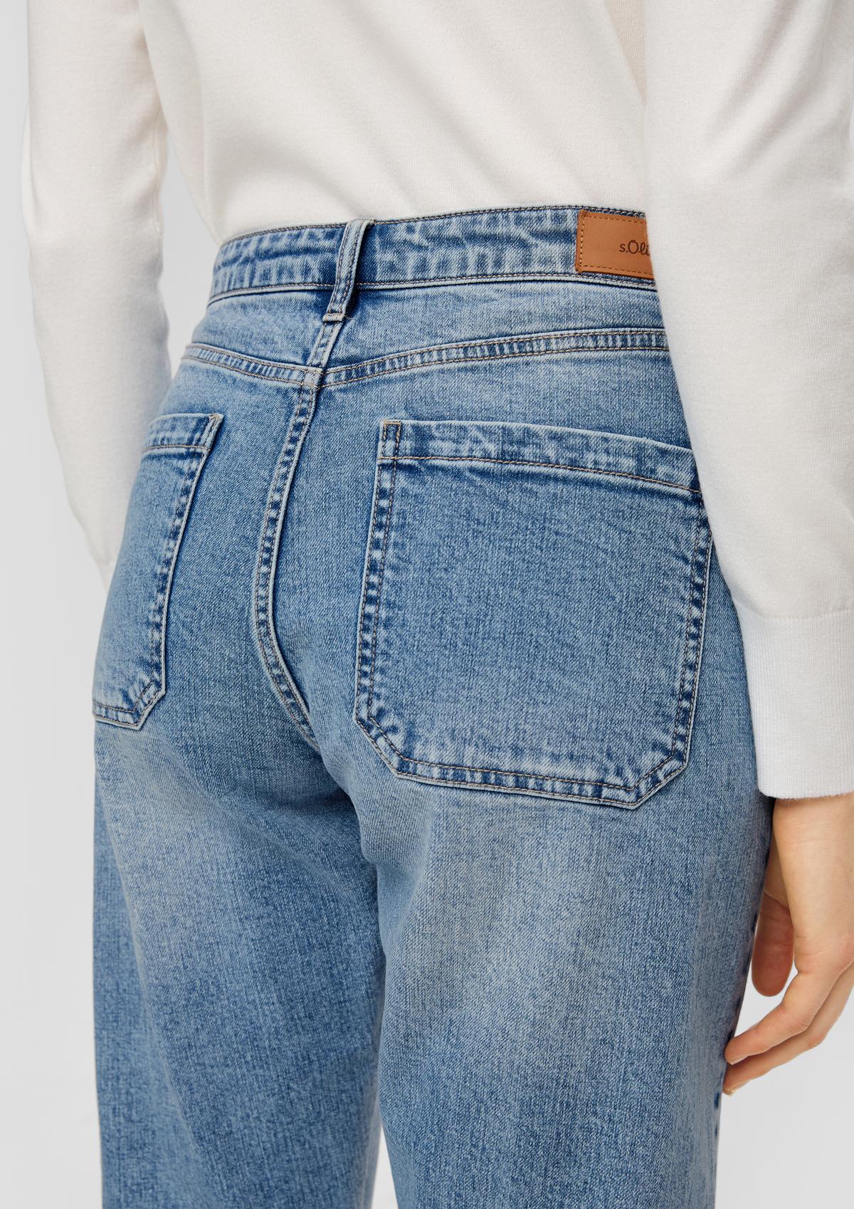 s.Oliver Jeans hlače dolžine do gležnjev kroja Slim Boyfriend / kroj Relaxed Fit / Mid Rise / ravne hlačnice
