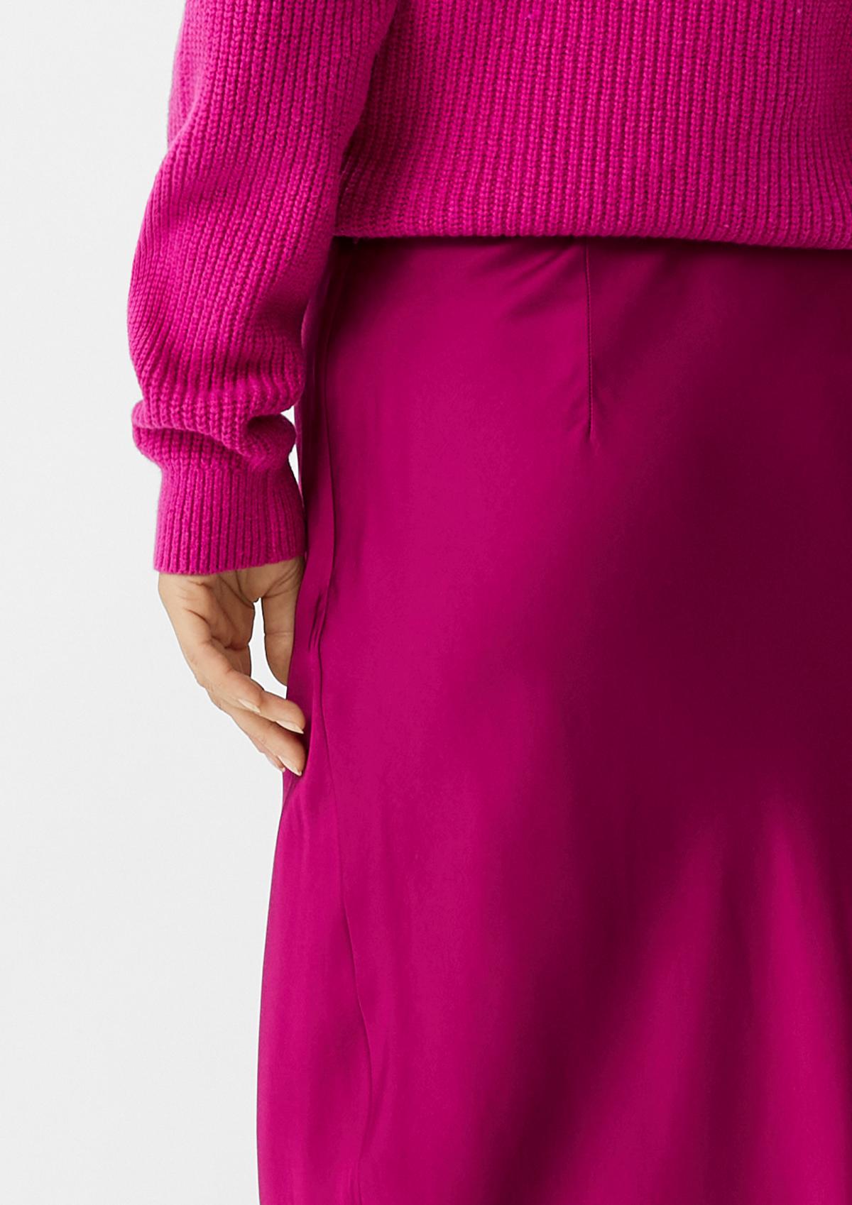 Satin skirt made of pure viscose - pink | Comma