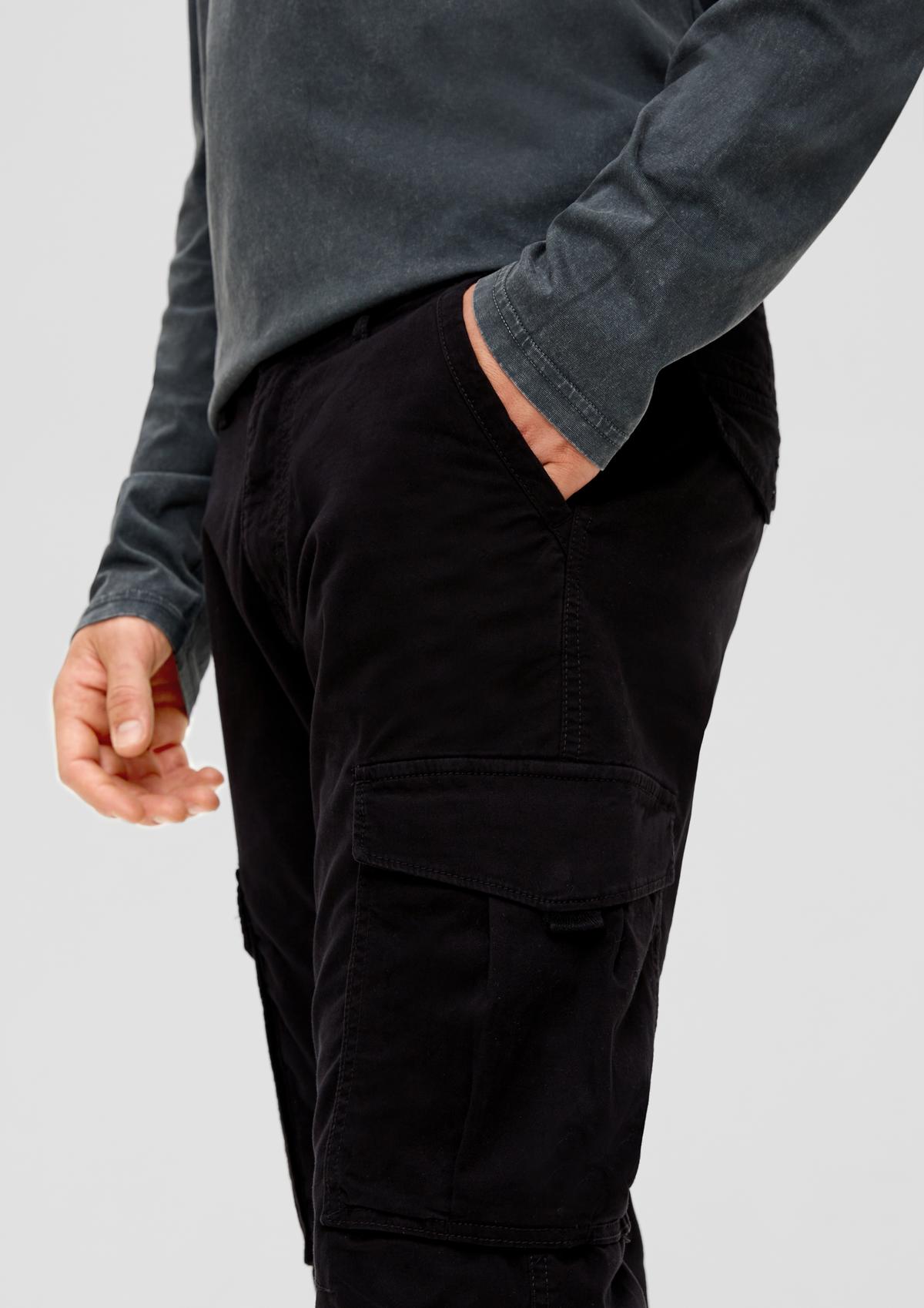 s.Oliver Joggingové cargo kalhoty ze směsi s bavlnou