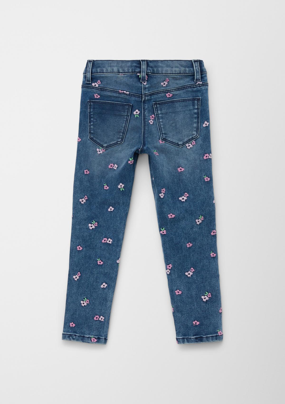 s.Oliver Jeans / slim fit / high rise / slim leg / floral embroidery