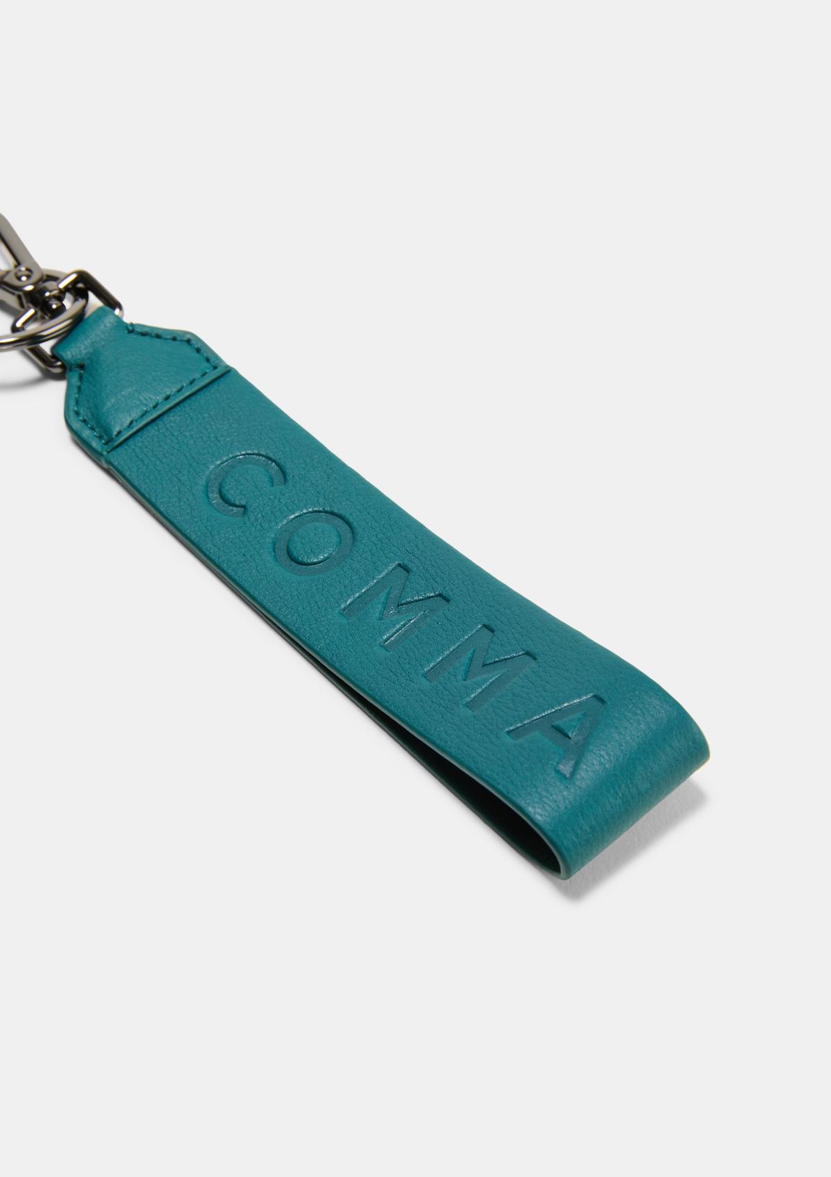 comma Keyring with logo lettering