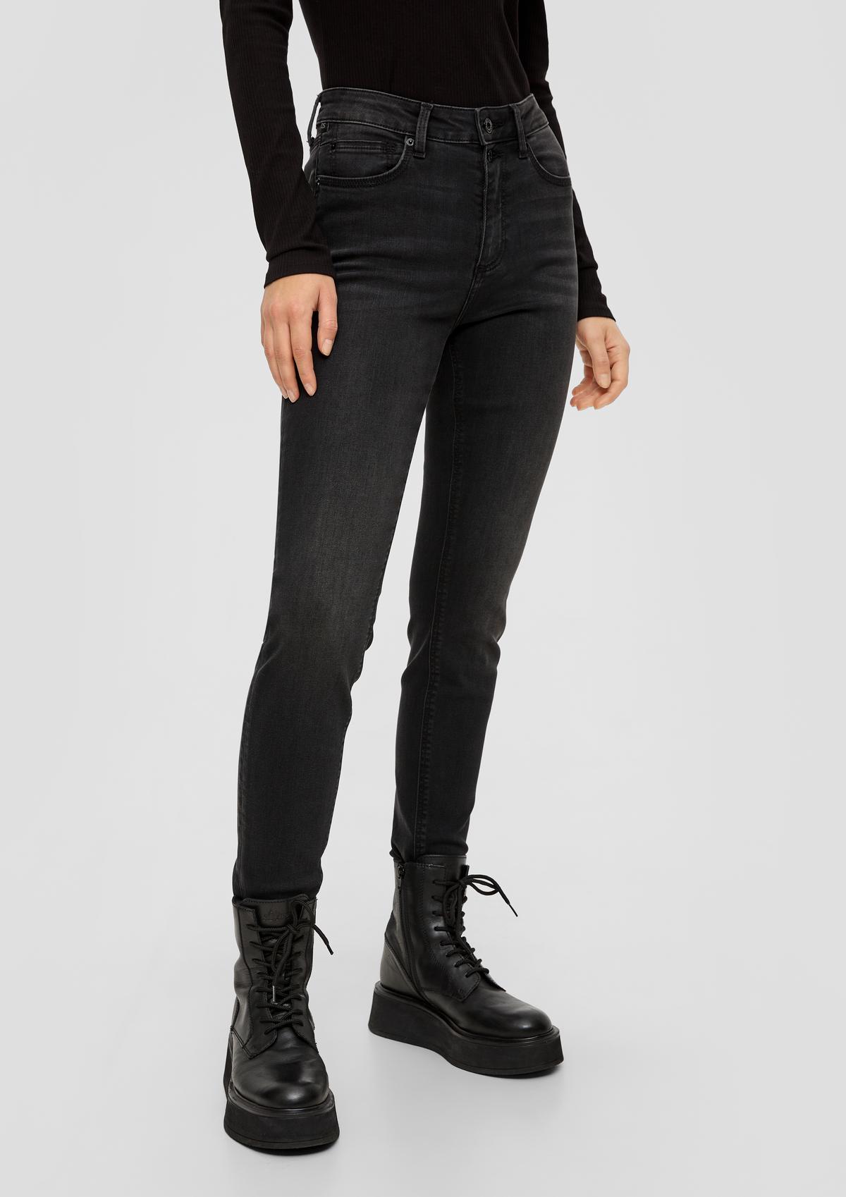 s.Oliver Jean Sadie / coupe Skinny Fit / taille haute / Skinny Leg / 2 boutons