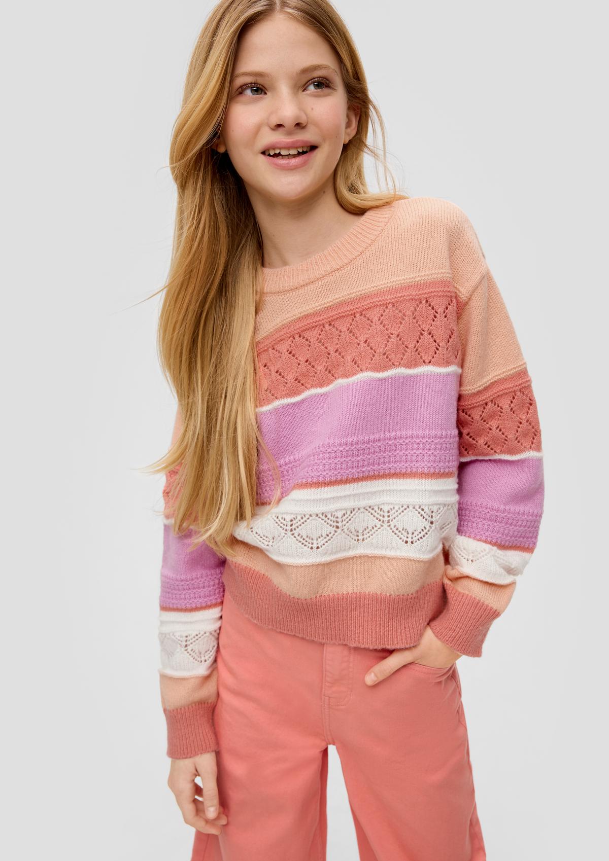 Knitted jumper with an openwork pattern