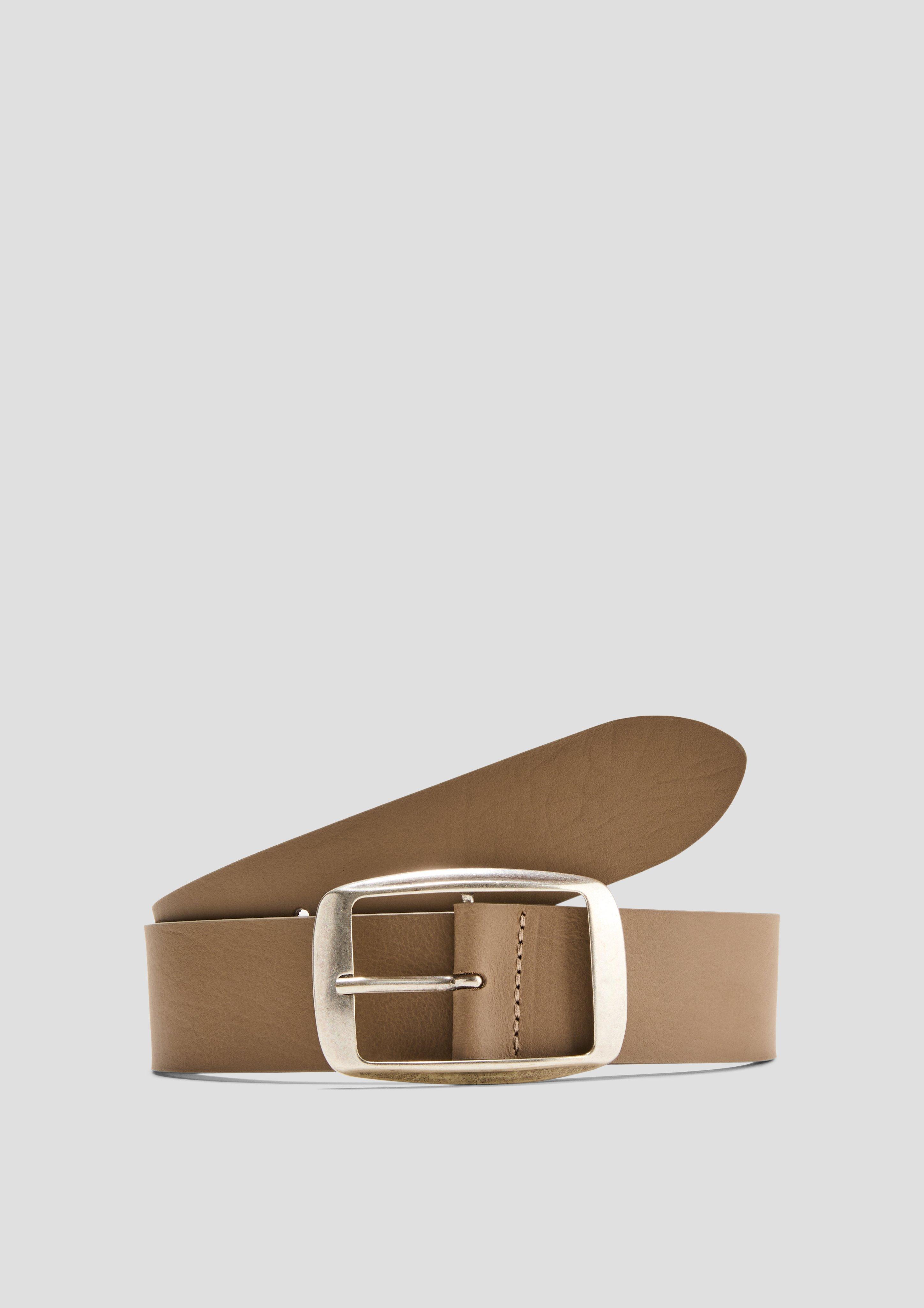 enski-dodaci-atraktivni-modeli-za-svaki-stil-s-oliver