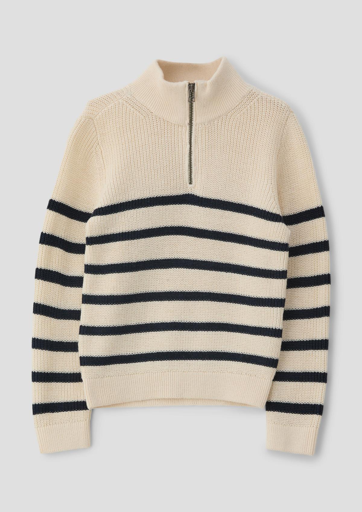 s.Oliver Knitted jumper with a zip neck