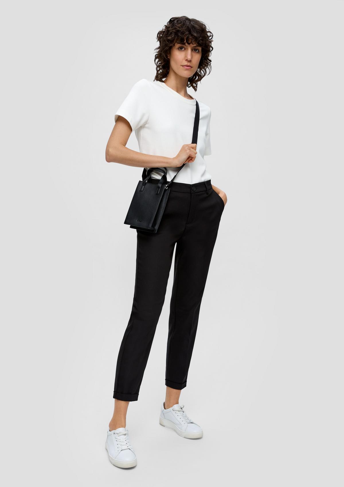 Regular fit: trousers with a tapered leg