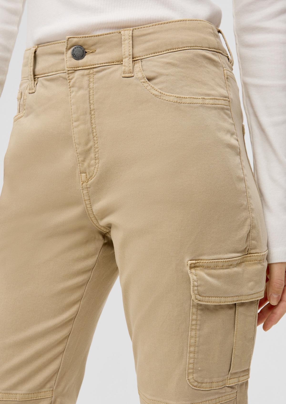 Slim fit: twill cargo trousers - beige