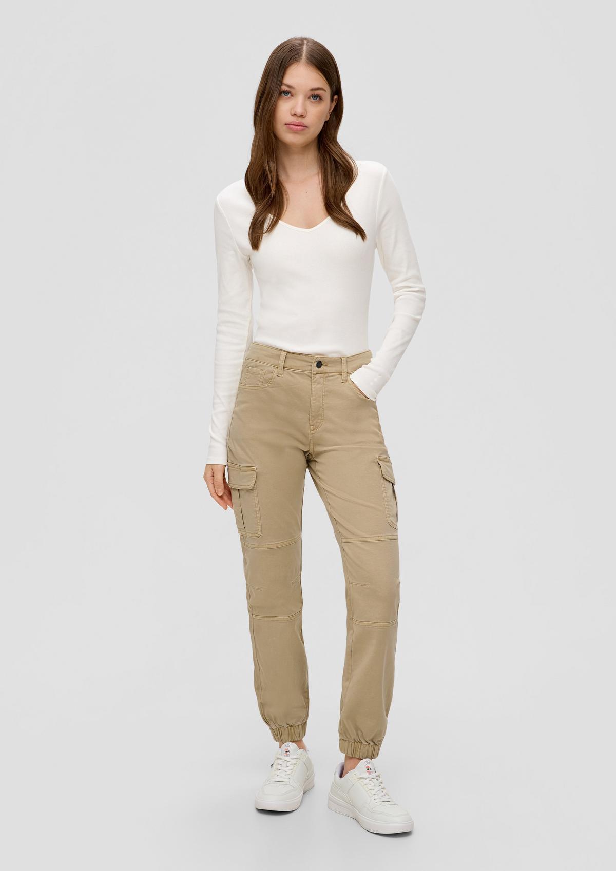 Slim fit: twill cargo trousers - beige