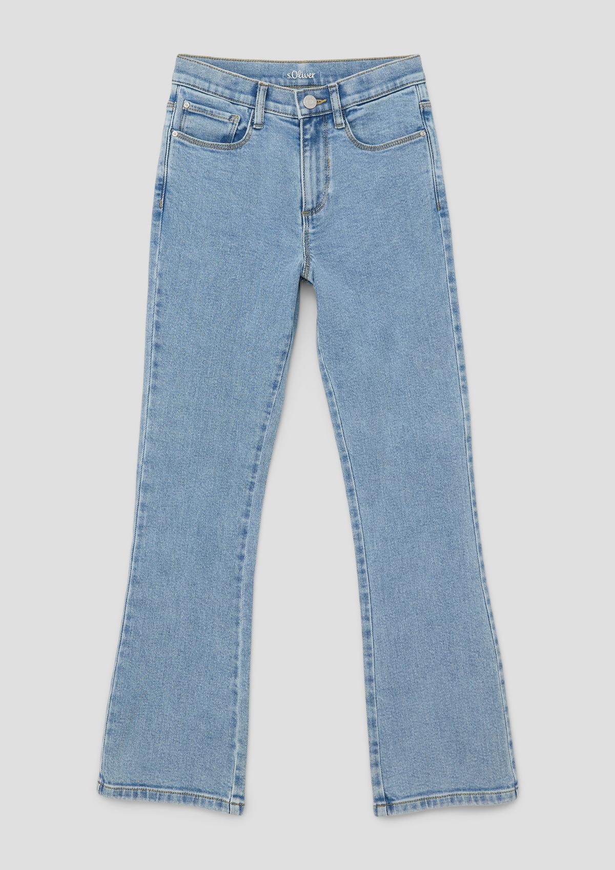 Jeans / regular fit / high rise / flared leg