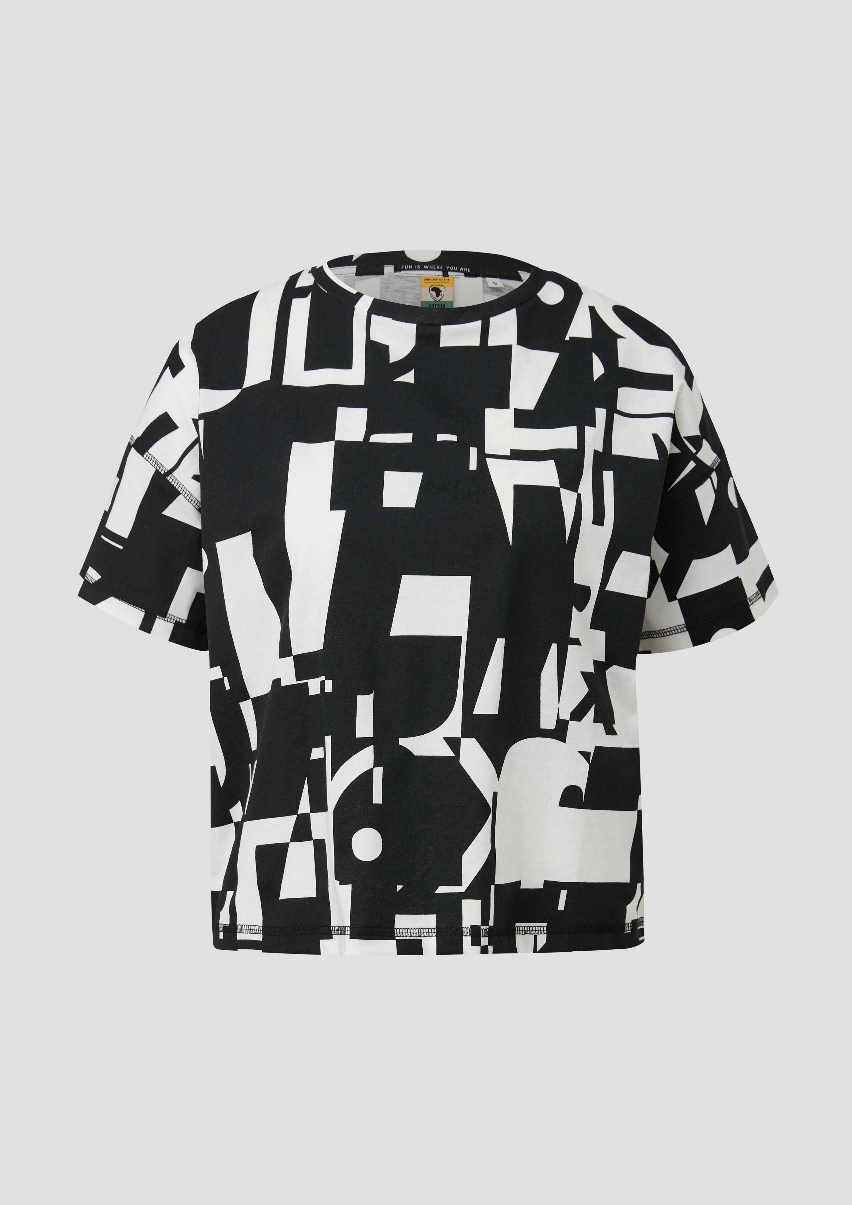 RED By EMP Herren T-Shirt – Schwarz-weiß Mit Allover-Blitz-Print, Regular Fit, Rundhals, Aus Weicher Baumwolle