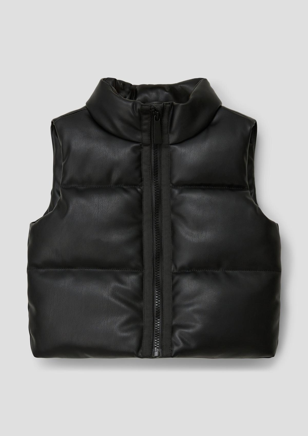 s.Oliver Cropped quilted body warmer