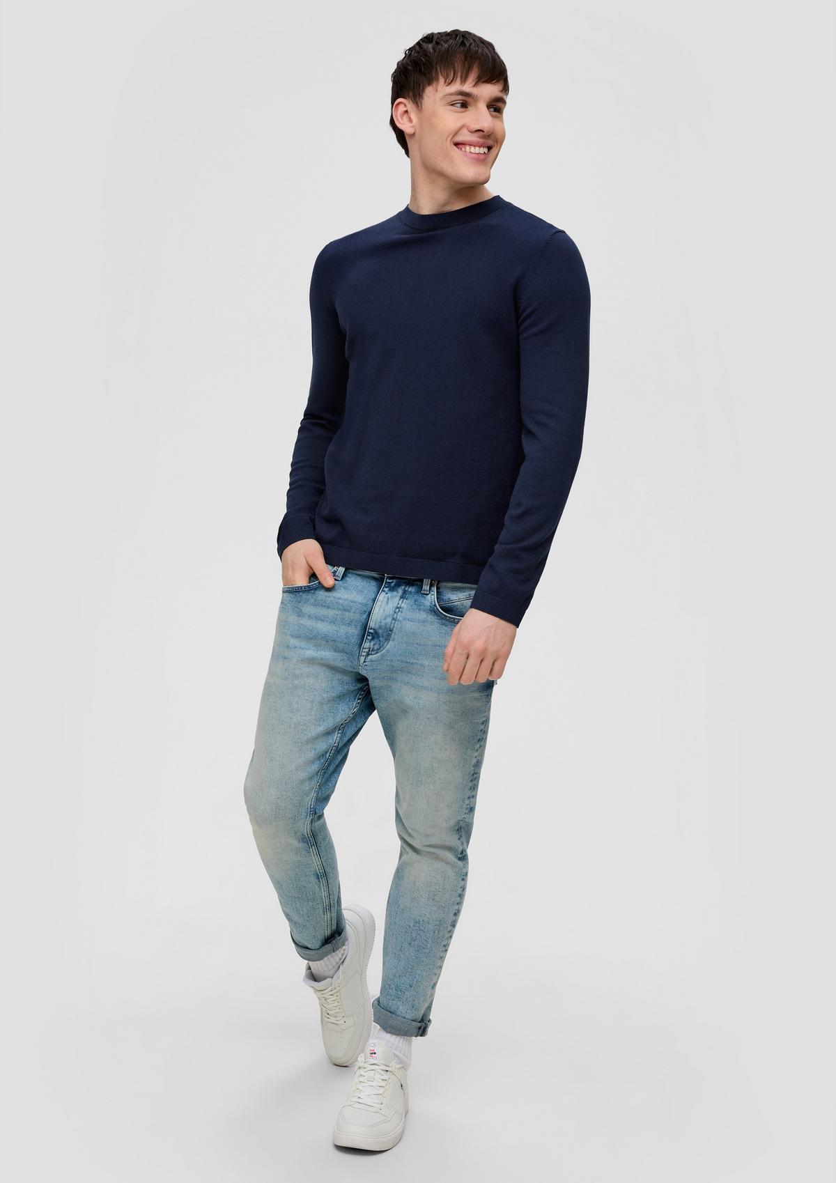 s.Oliver Knitted jumper with a crew neck