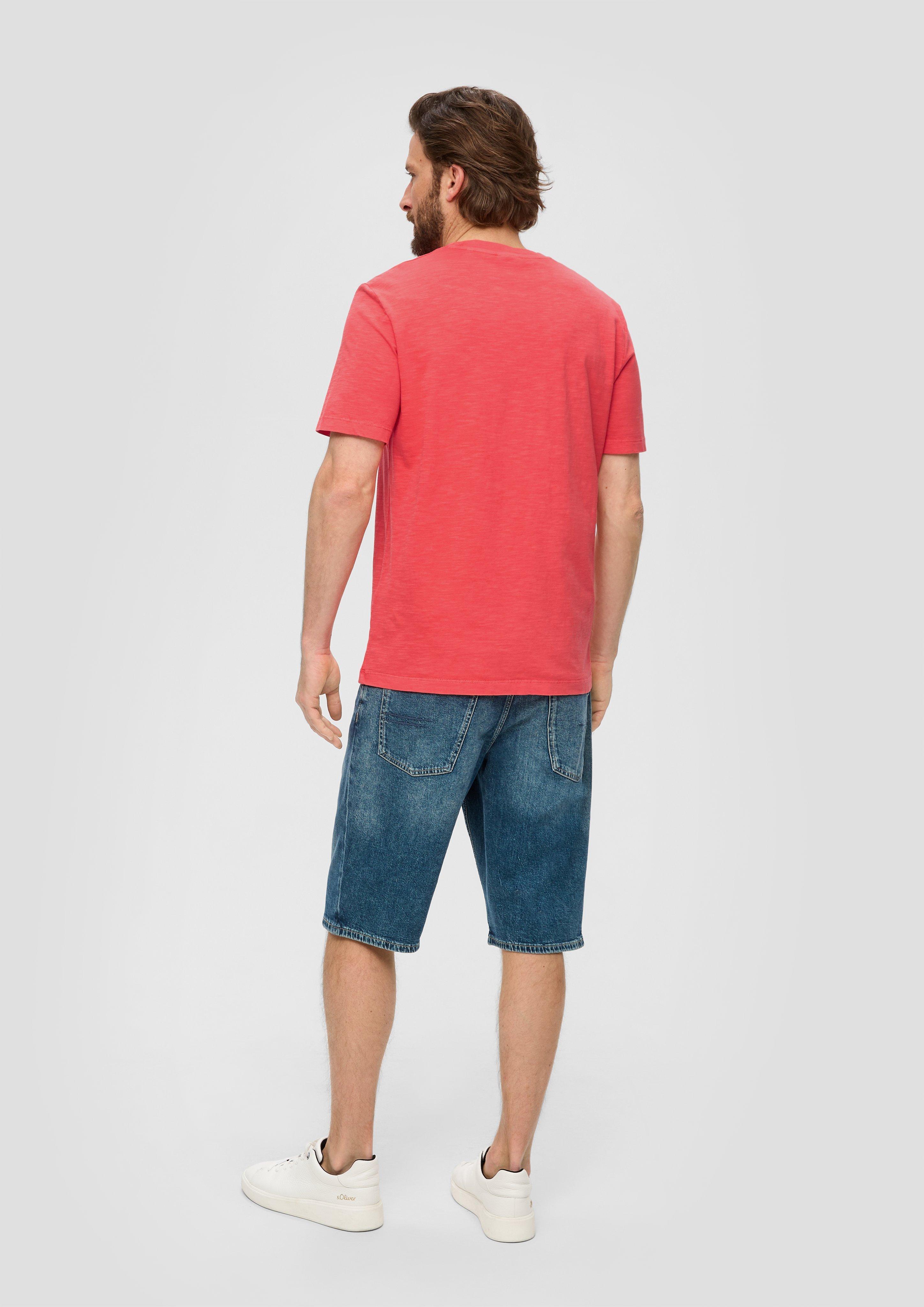 T-shirt in 25D1 & 56D1