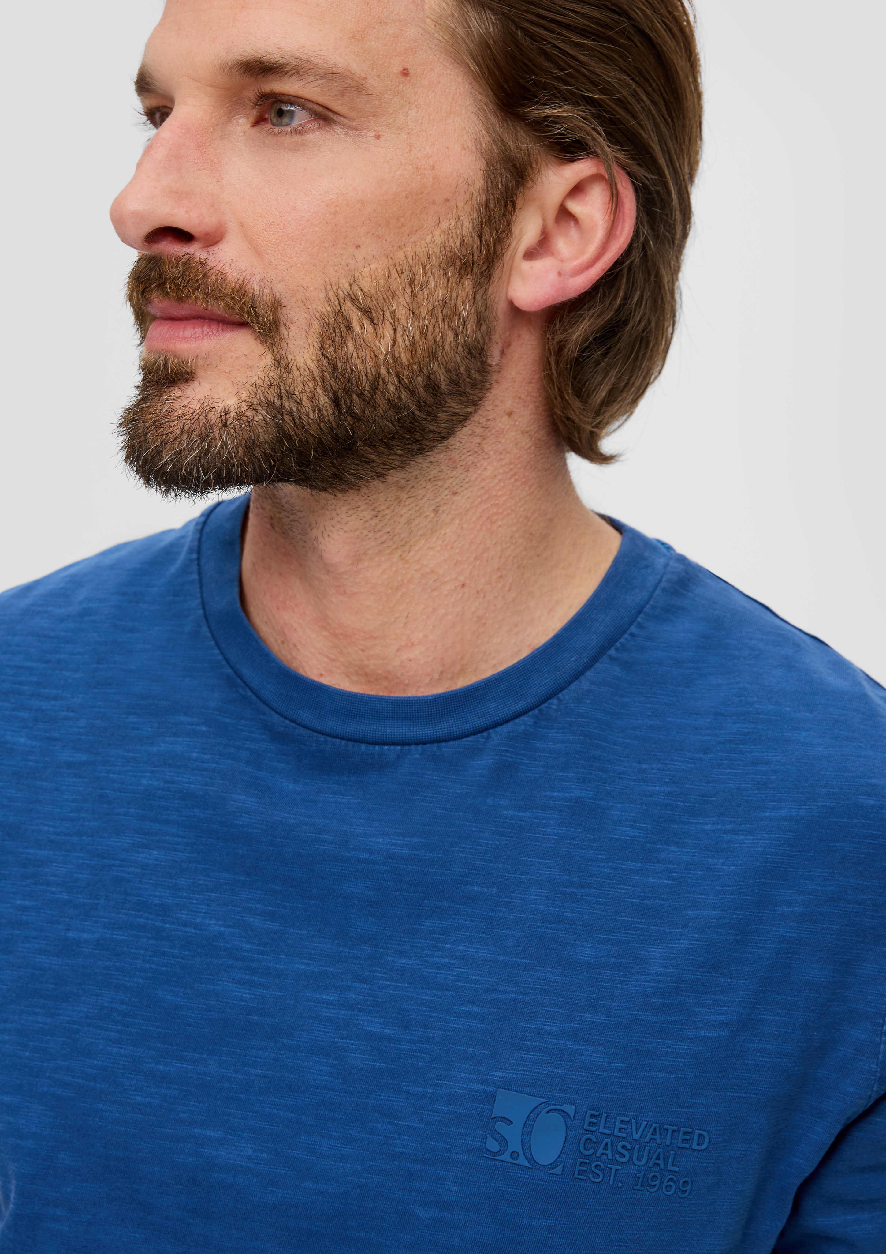 T-shirt in 56D1 & 25D1