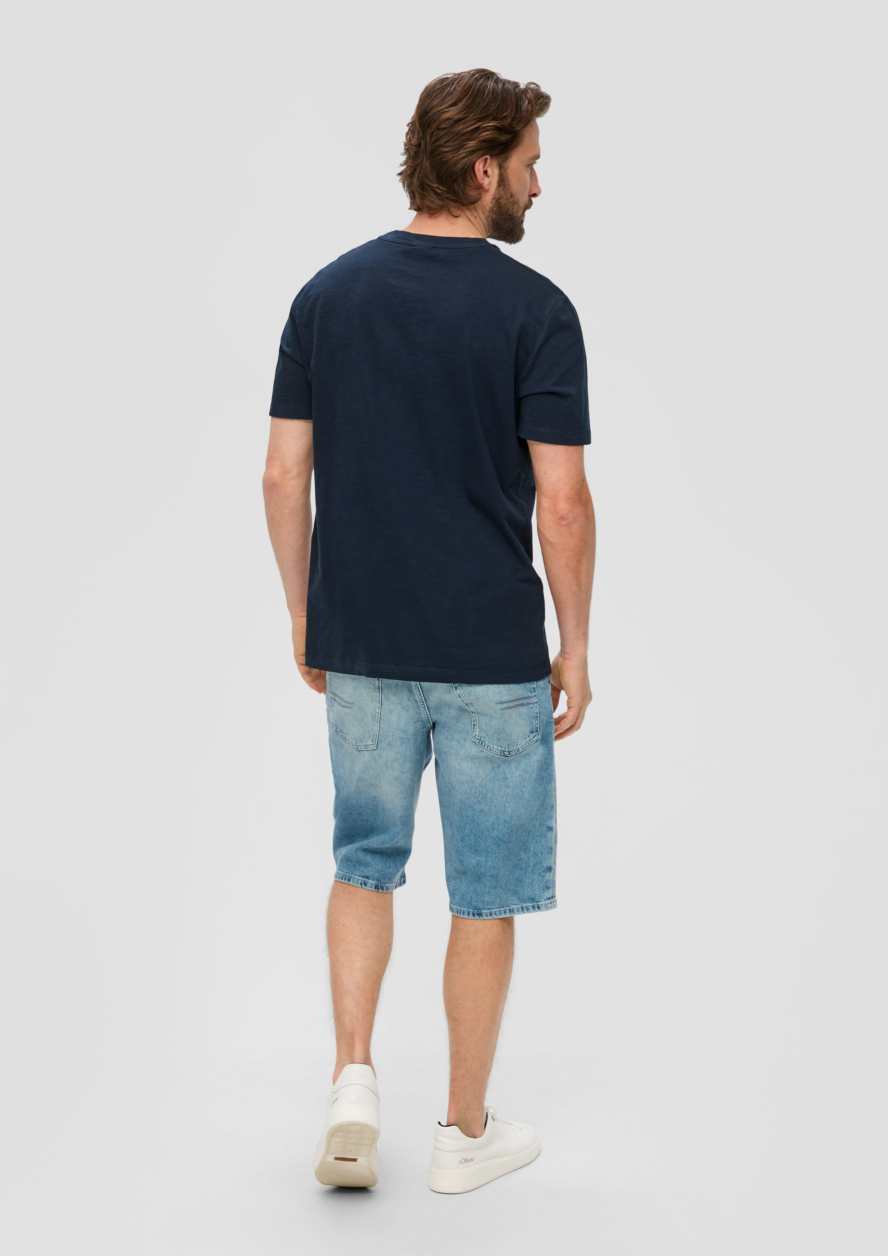 T-shirt in 59D1, 25D1 & 56D1