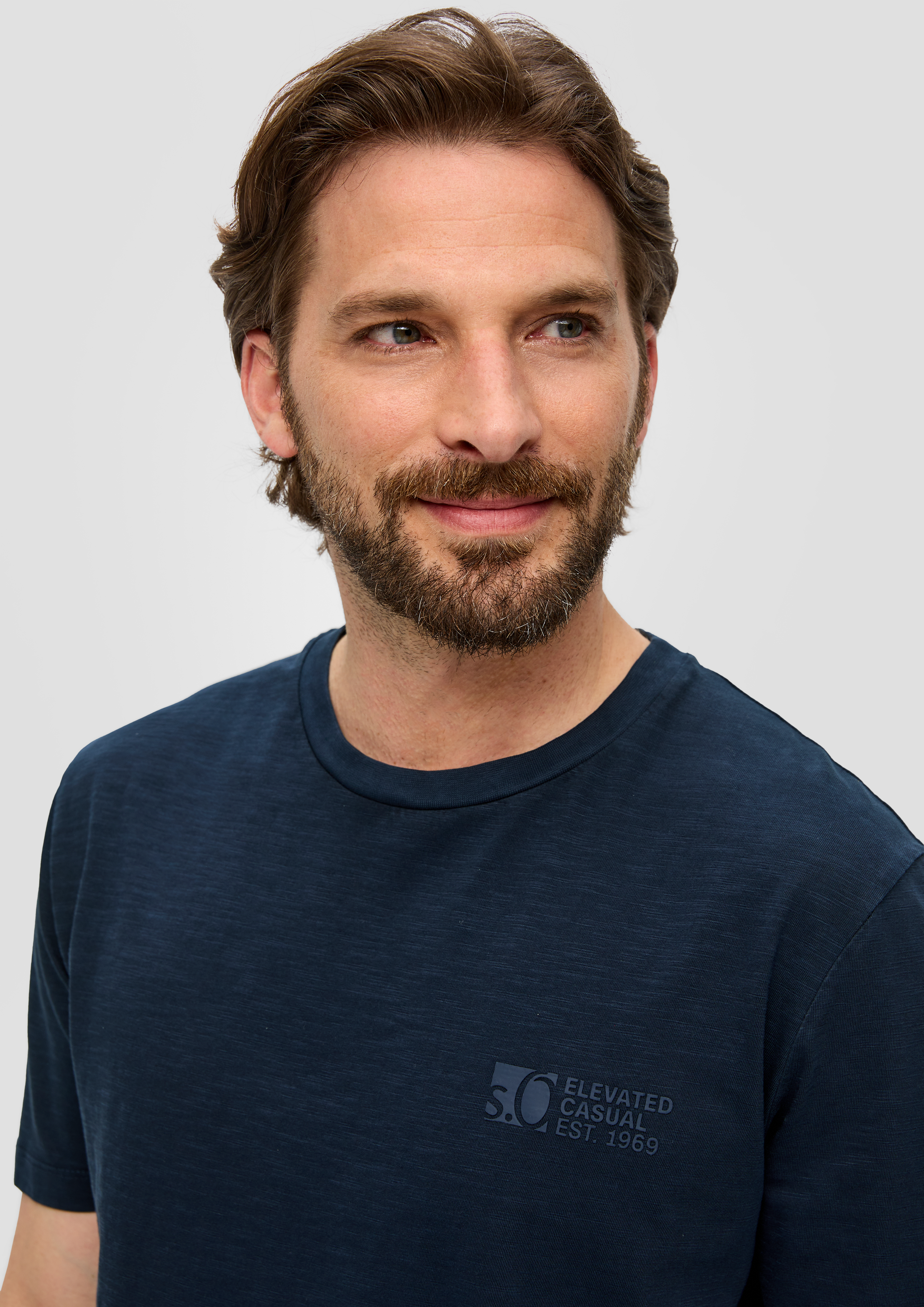 T-shirt in 59D1, 25D1 & 56D1