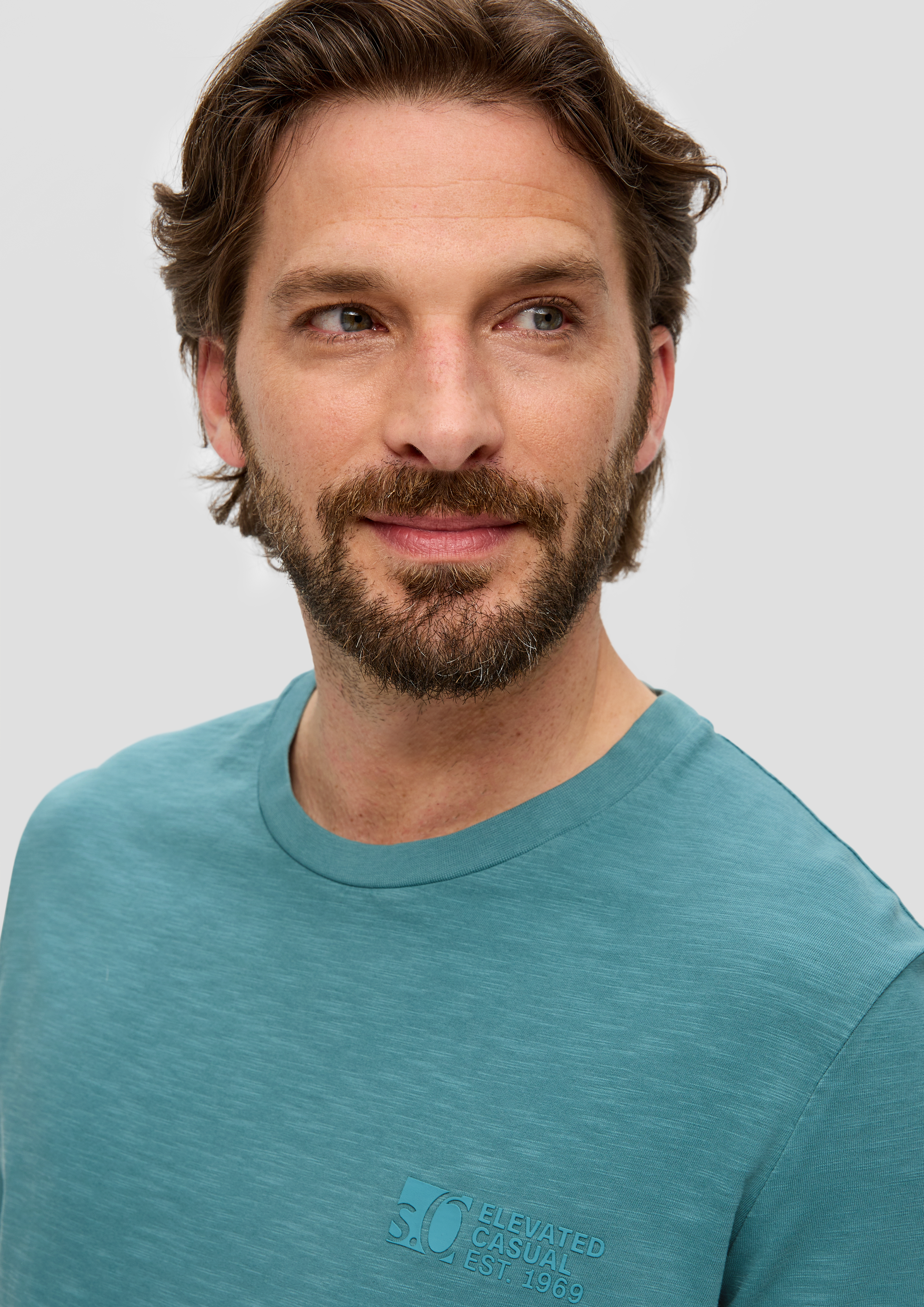 T-Shirt in 65D1, 25D1 & 56D1