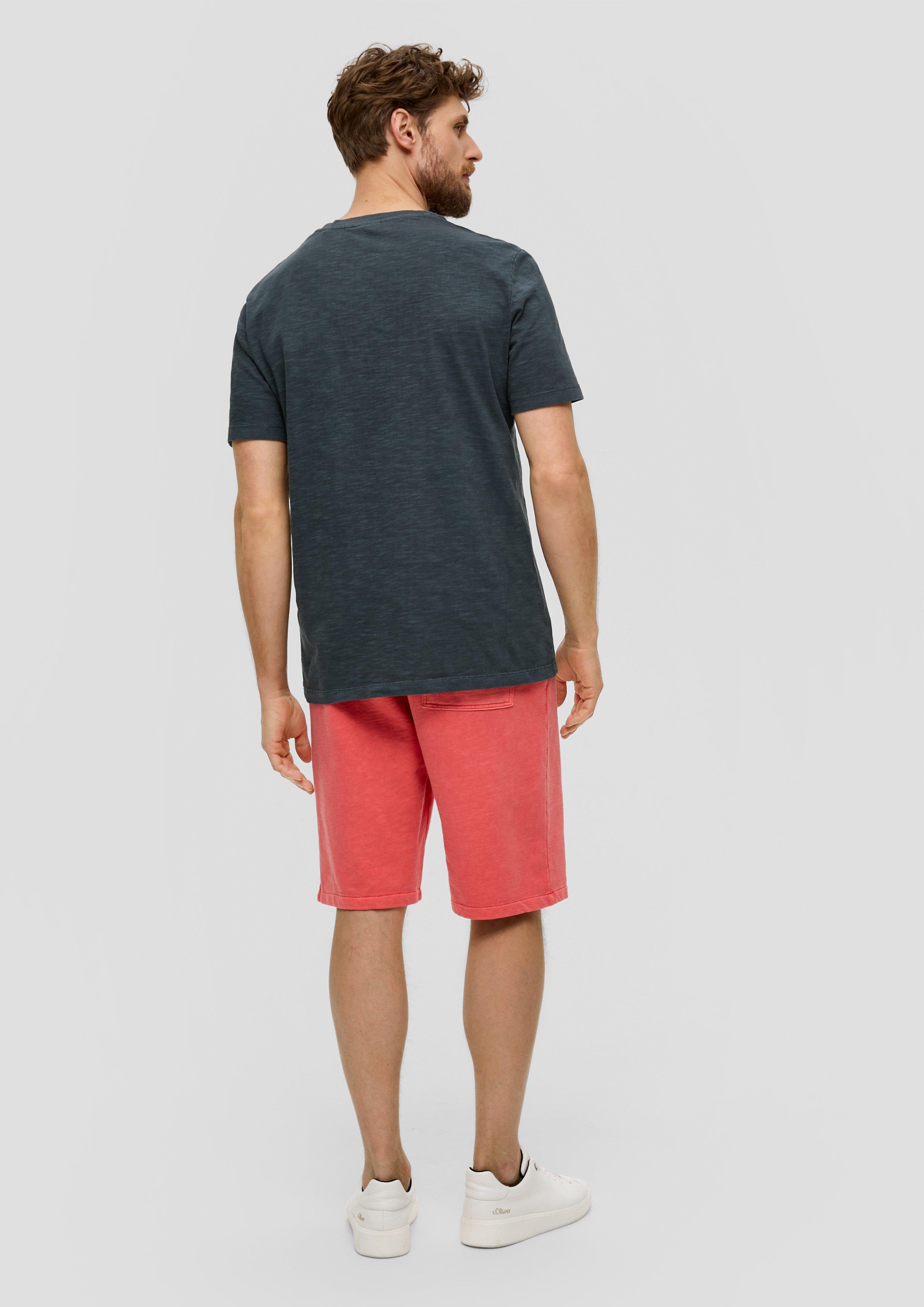 T-shirt in 95D1, 25D1 & 56D1