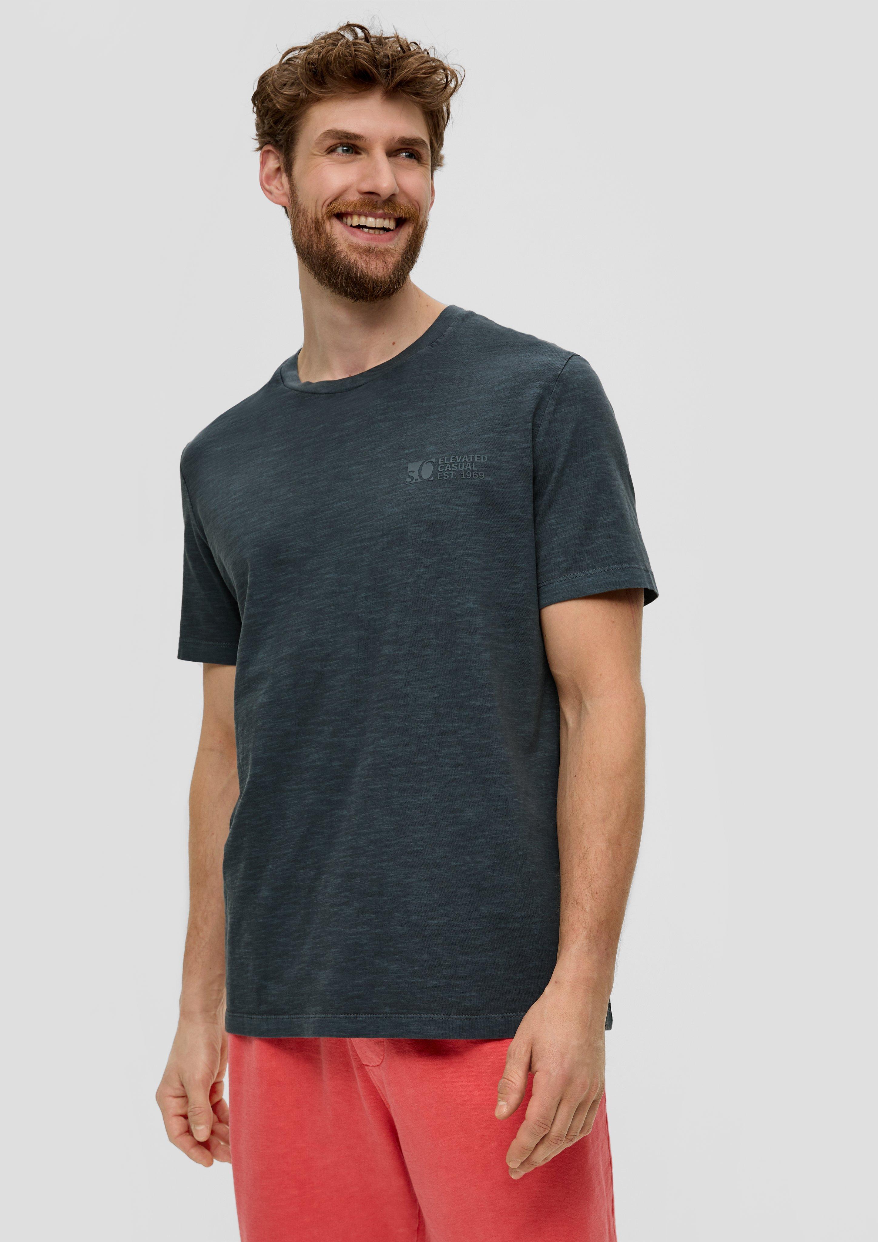 T-shirt in 95D1, 25D1 & 56D1