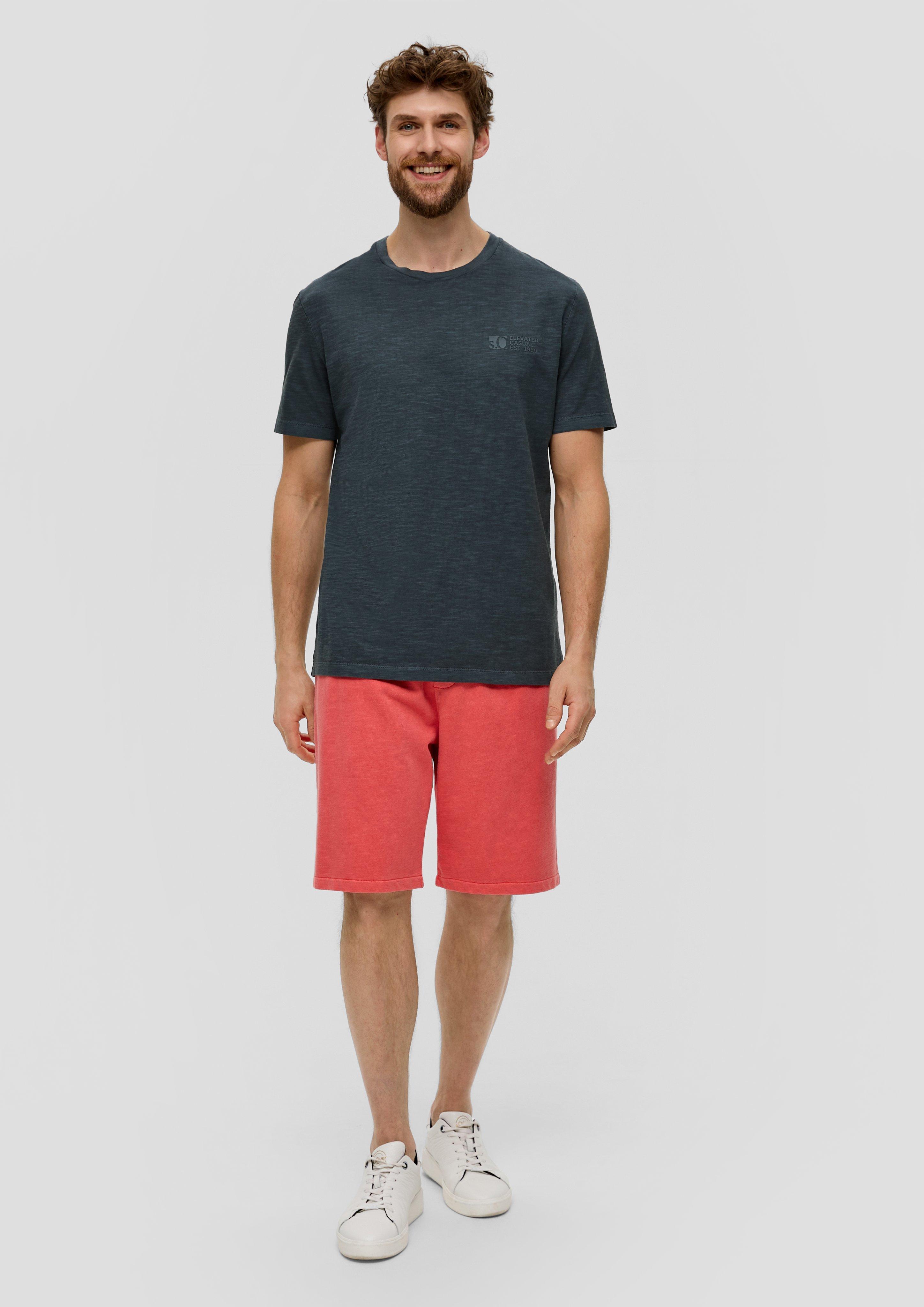 T-shirt in 95D1, 25D1 & 56D1