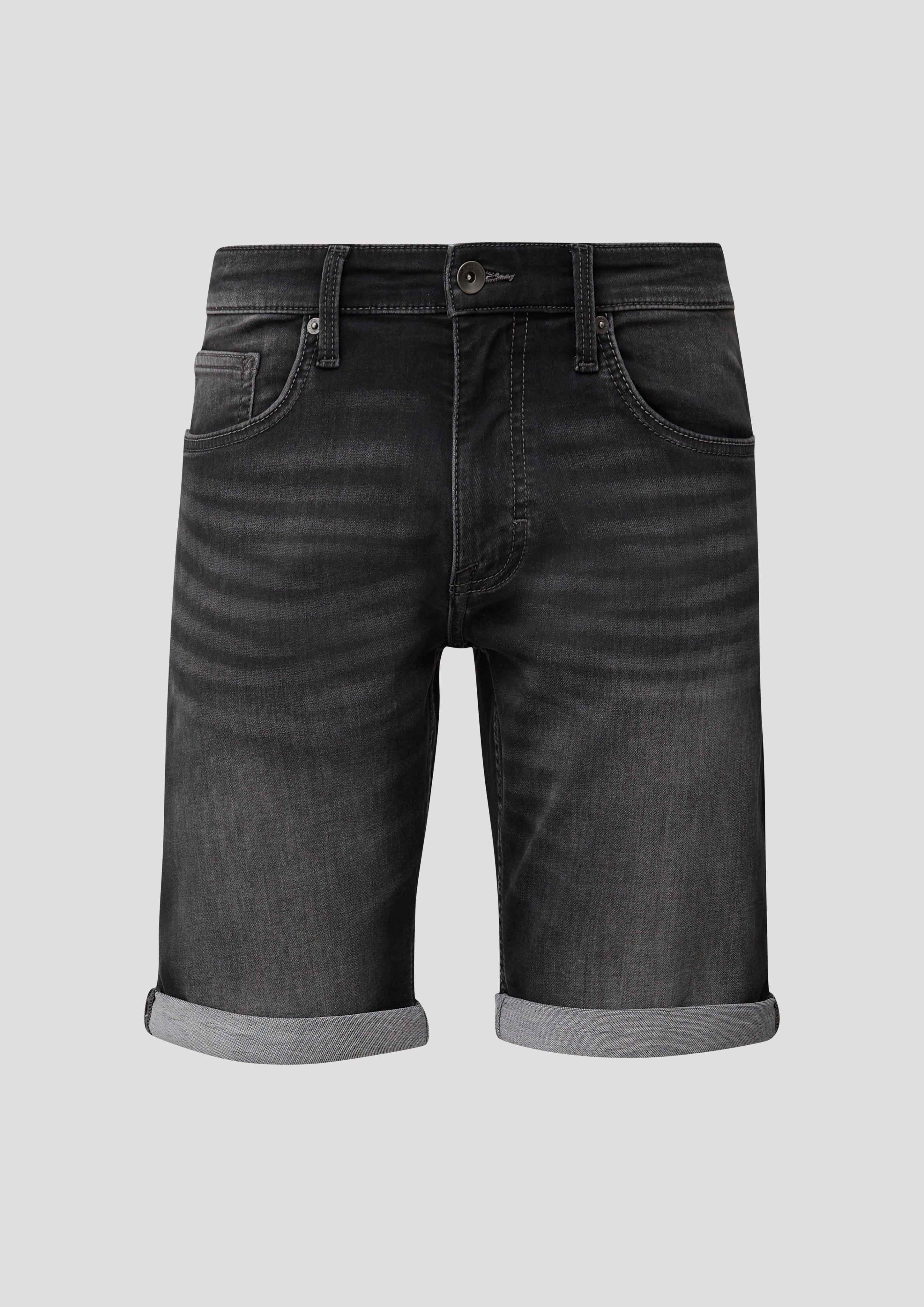 QS - Denim-Shorts mit fixiertem Umschlag, Herren, grau