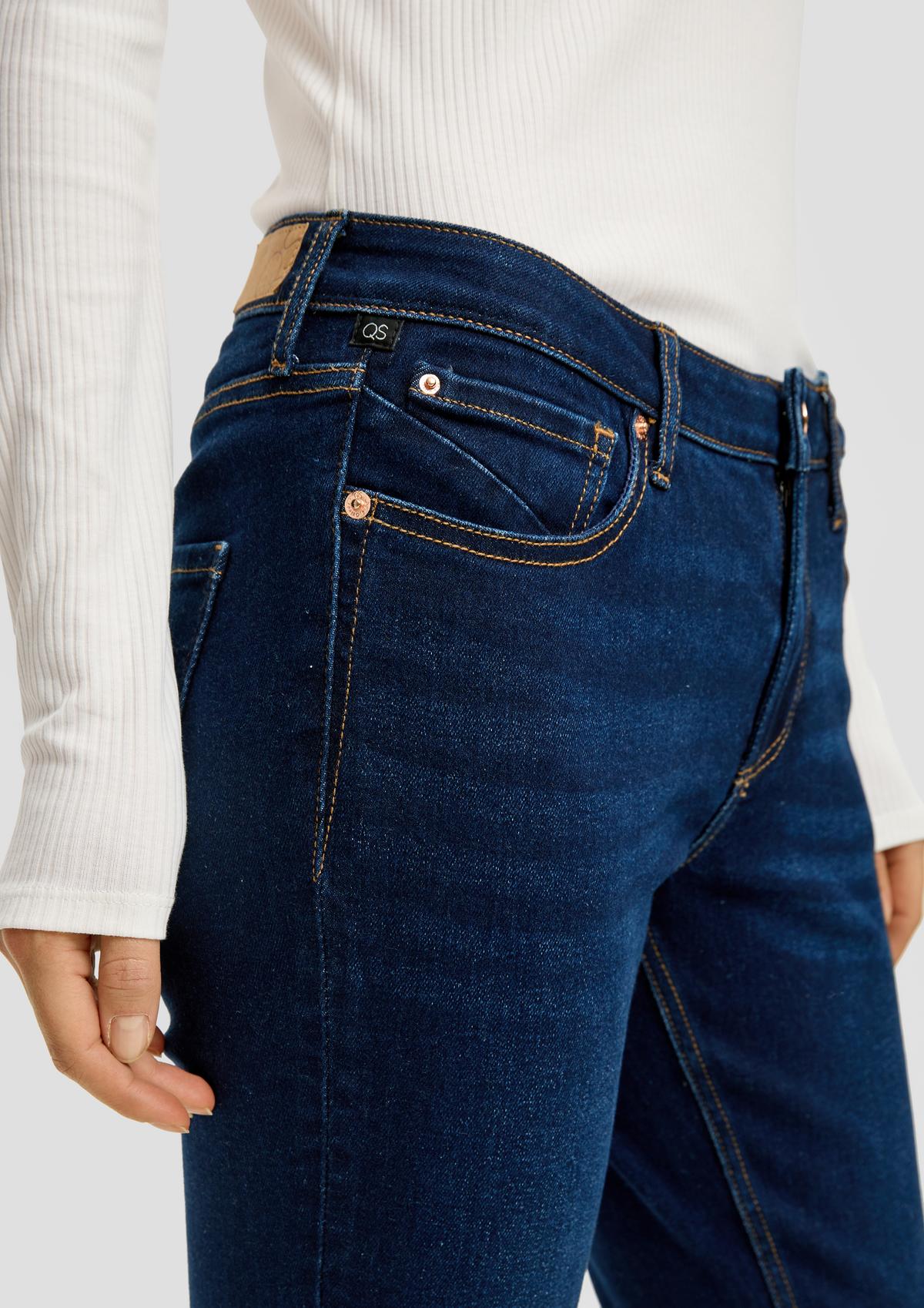 s.Oliver Jeans hlače Catie / kroj Slim Fit / Mid Rise / ozke hlačnice / super streč