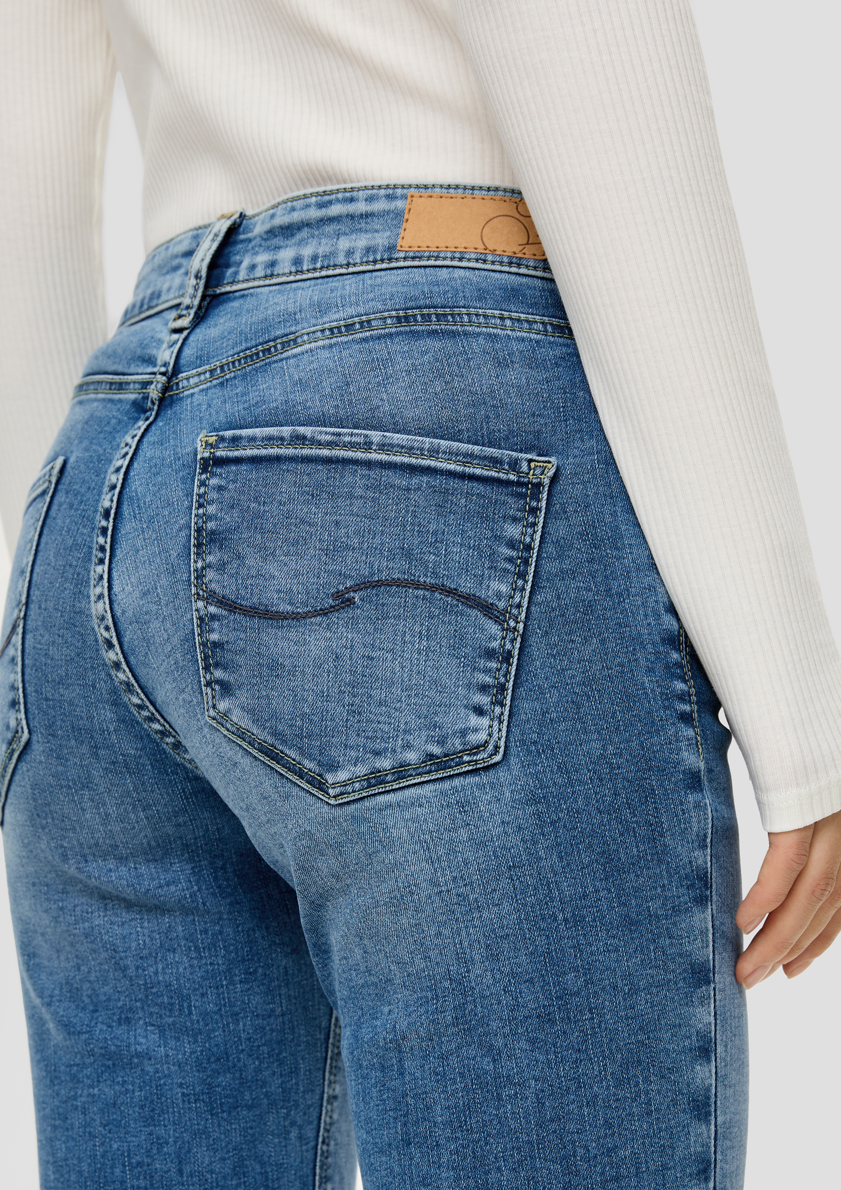 Jeans in 56Z2 & 58Z2