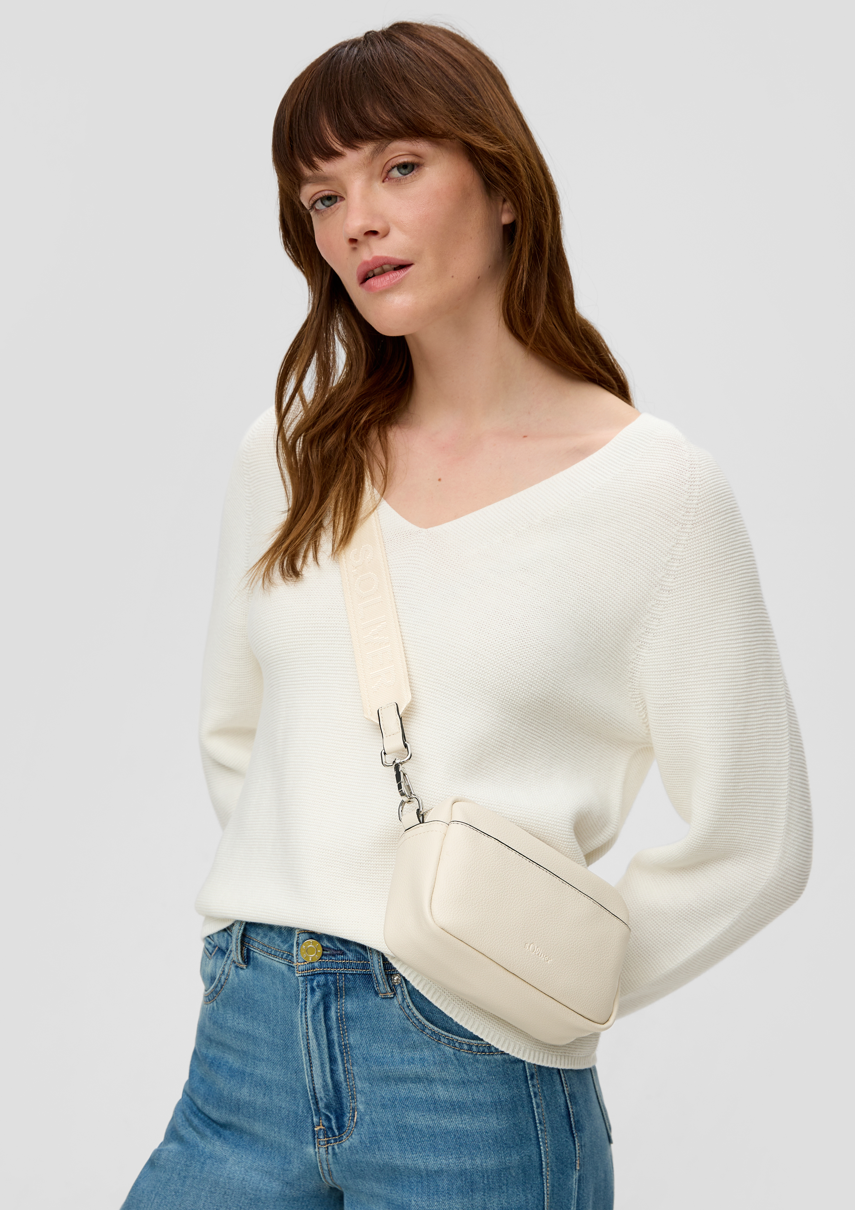 Cross-Body-Bag aus Lederimitat - limettengrün | s.Oliver