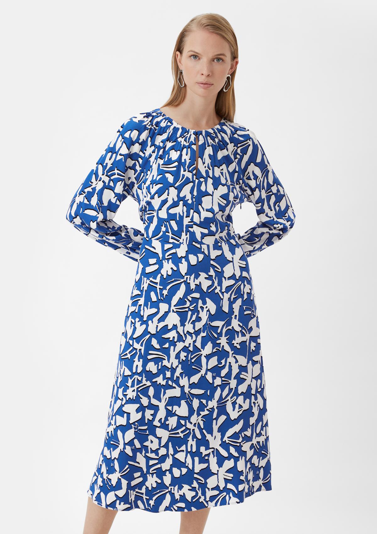 comma Flowing maxi dress with an all-over print