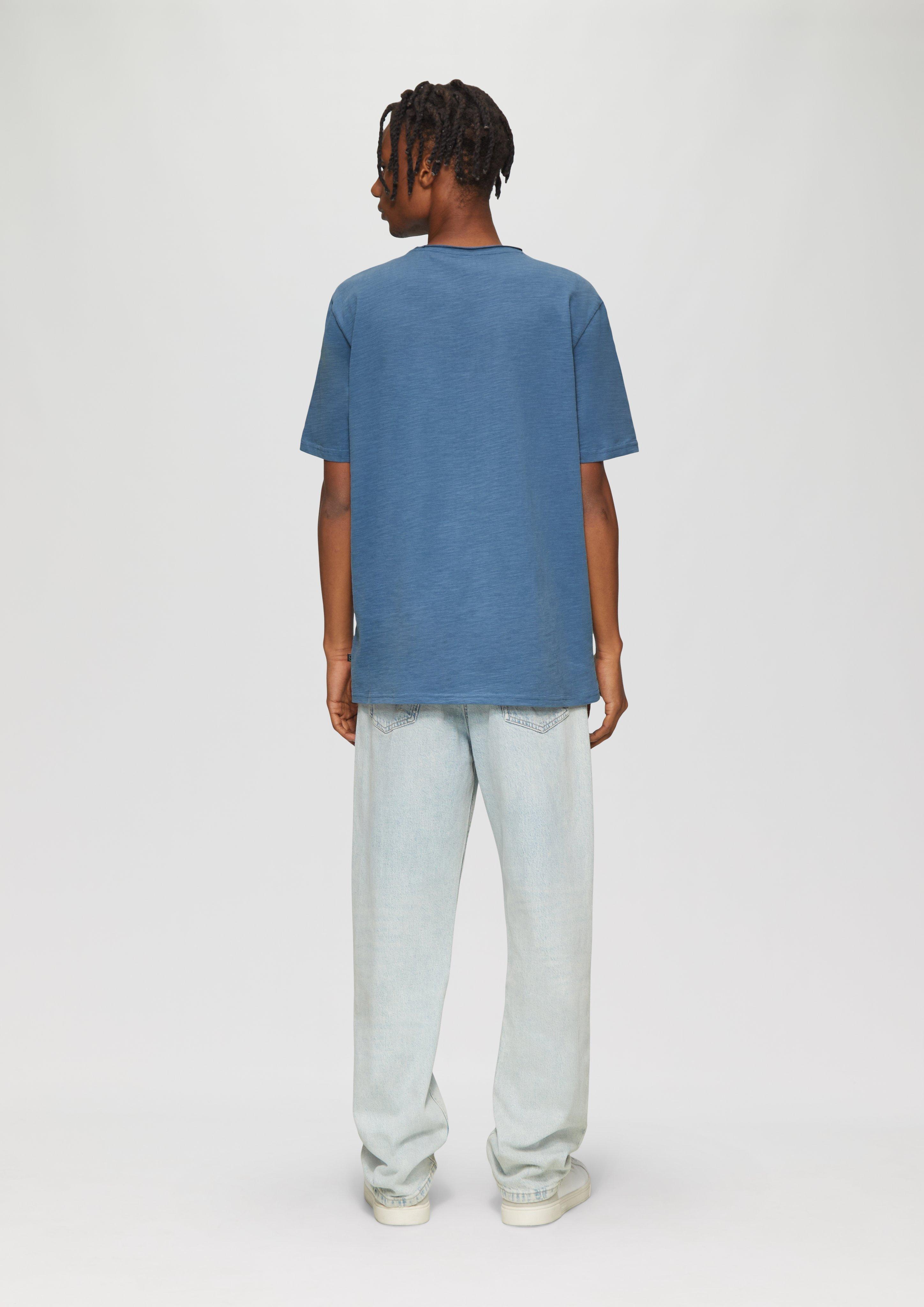 T-shirt in 5445, 9999, 7238, 0100 & 8161