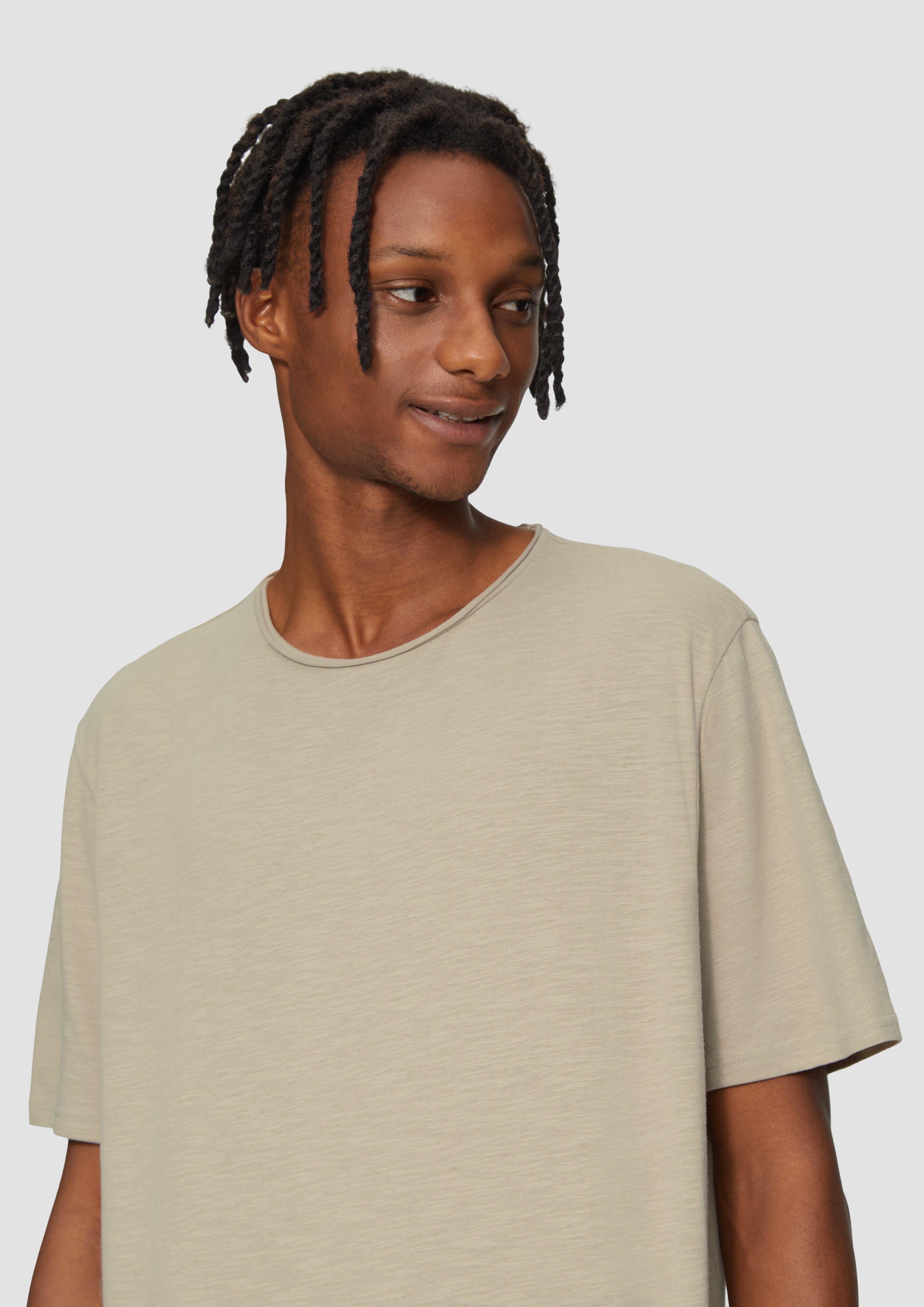 T-shirt in 8161, 9999, 7238 & 0100