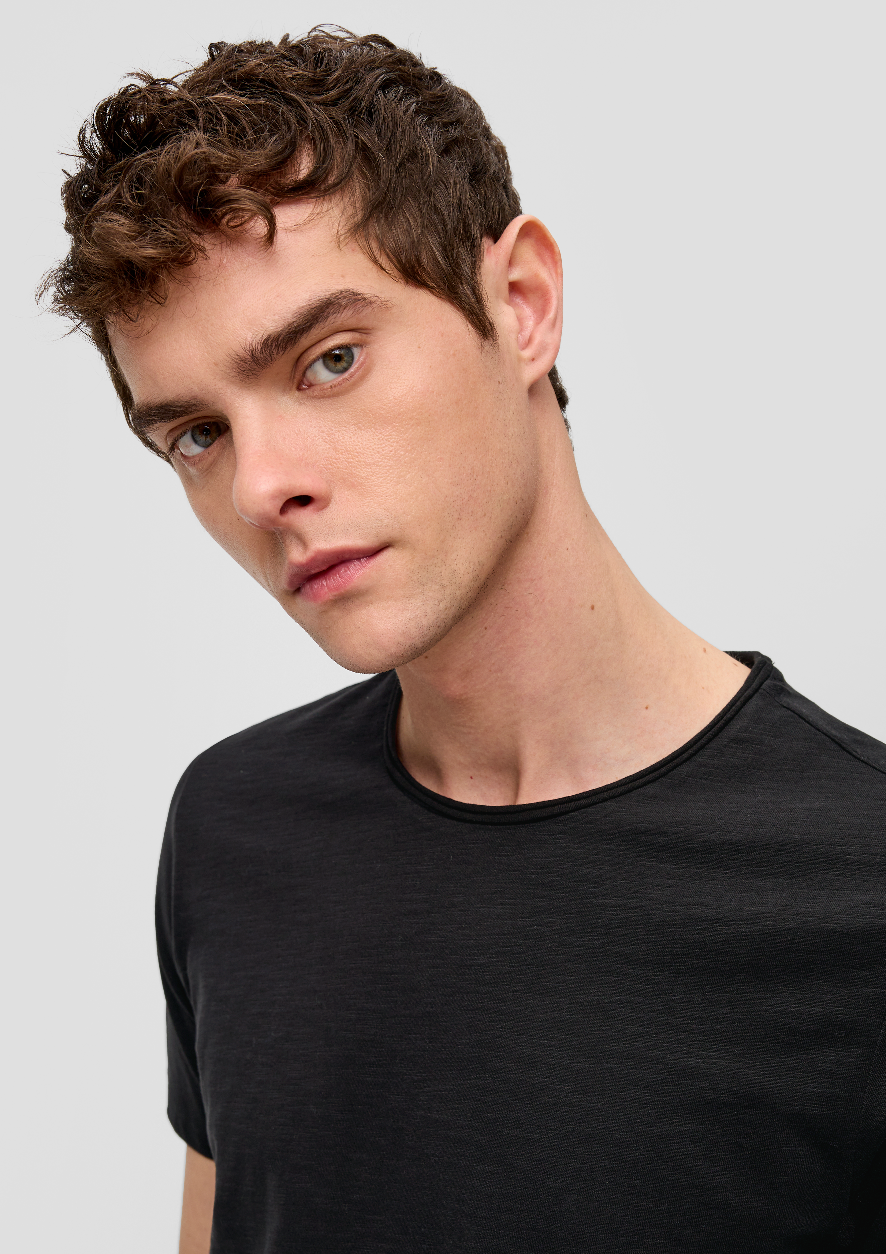 T-Shirt in 9999, 7238, 0100 & 8161