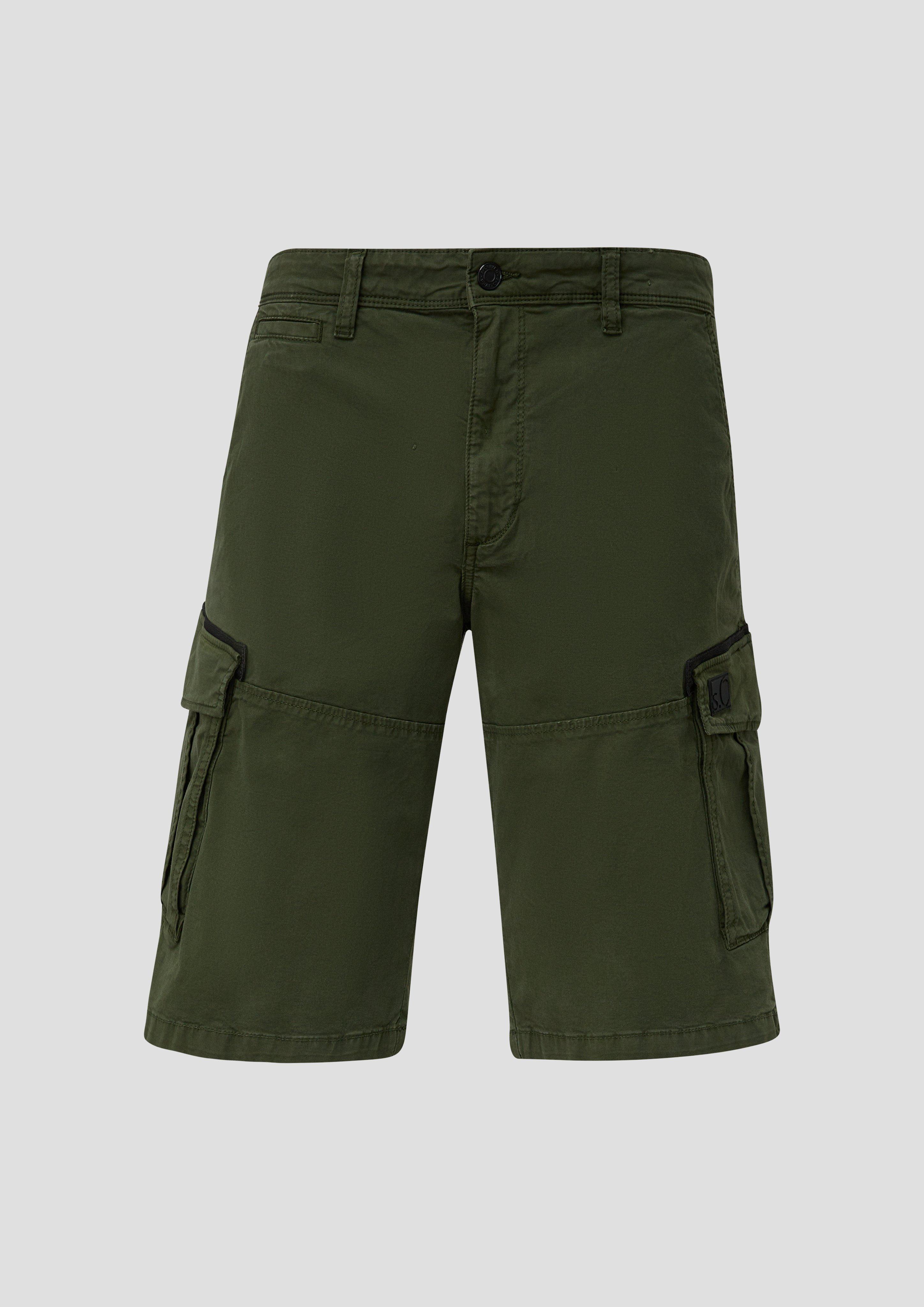 s.Oliver - Relaxed: Cargo-Bermuda mit Garment Dye, Herren, Grün
