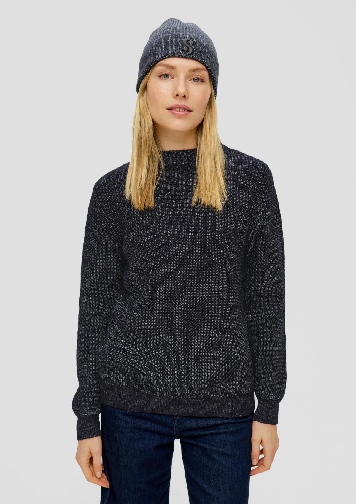 Pleteni pulover s udjelom vune