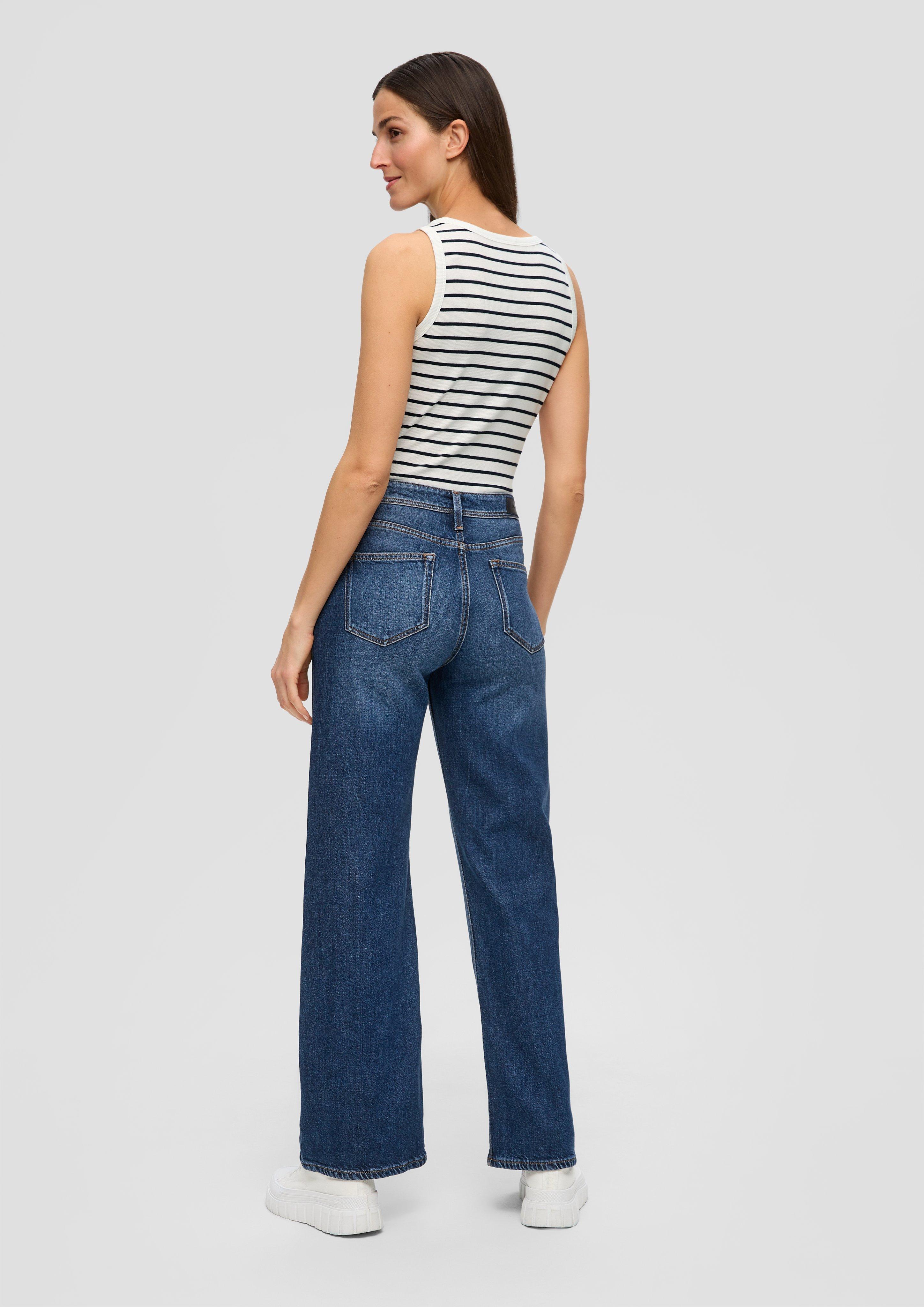 T-shirt in 02H2, 0210, 99H2 & 9999