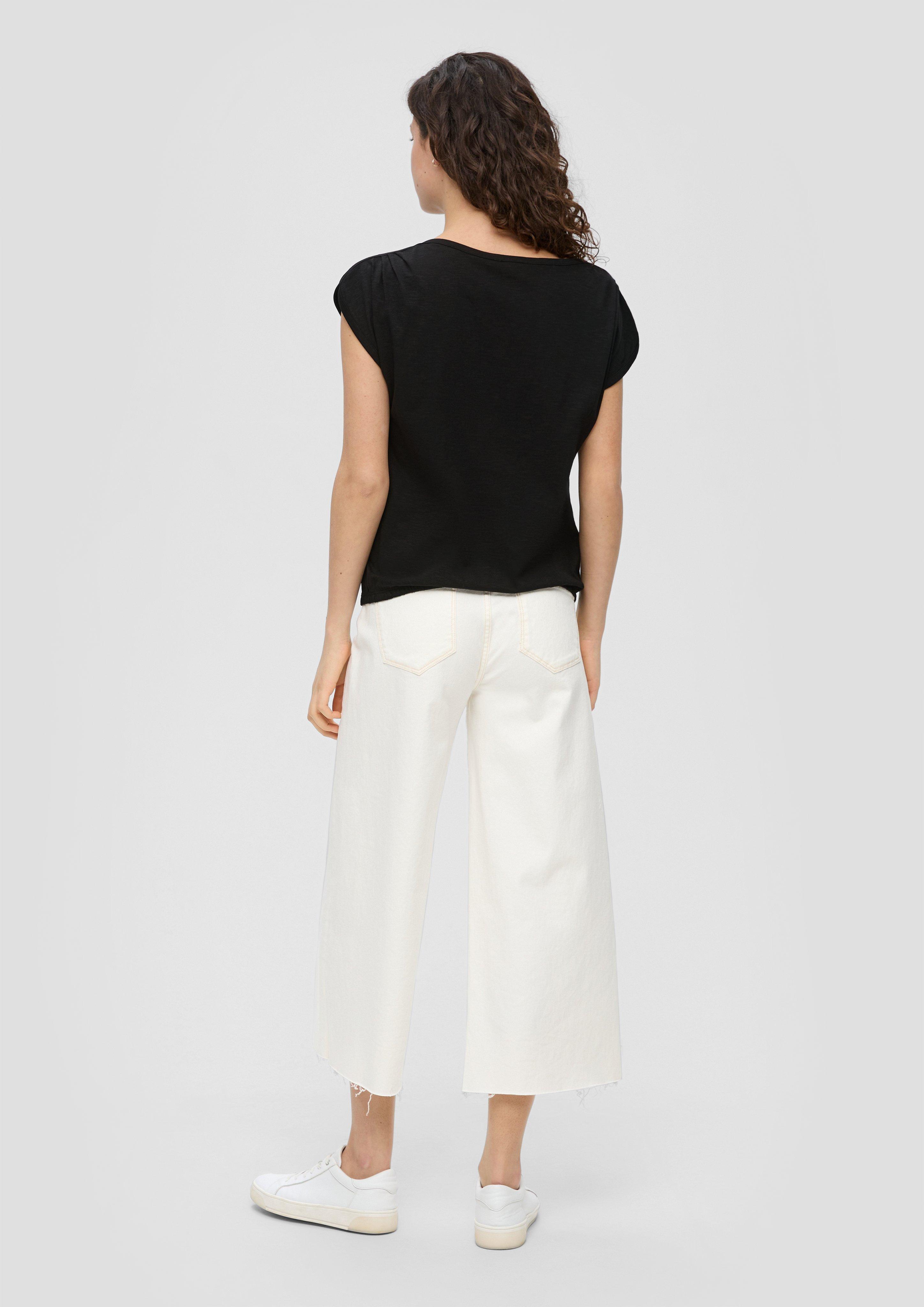 T-shirt in 9999, 5531, 2590, 0210, 59A4, 5959 & 59A1