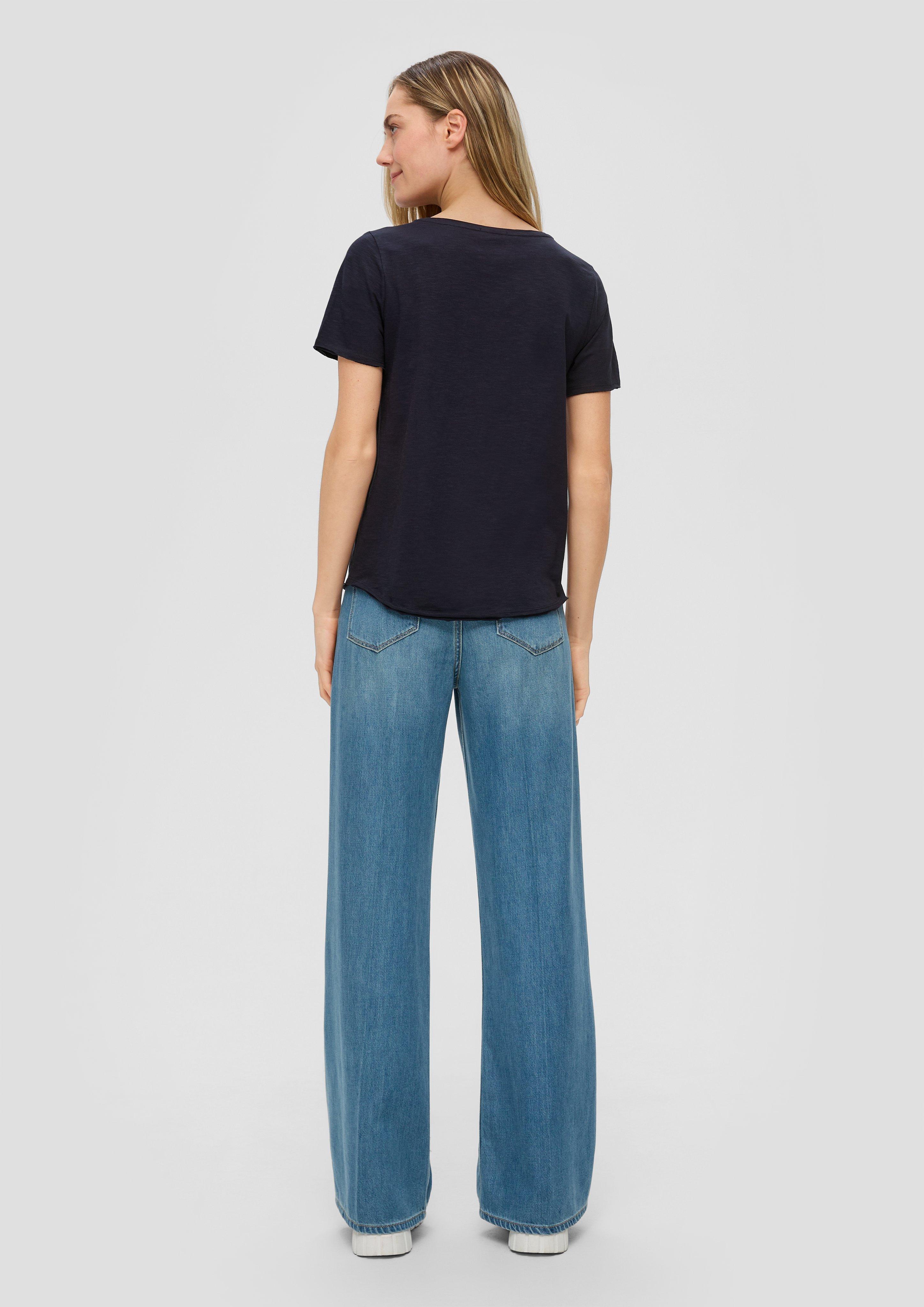 T-shirt in 5959, 0210, 9999, 2590 & 5531