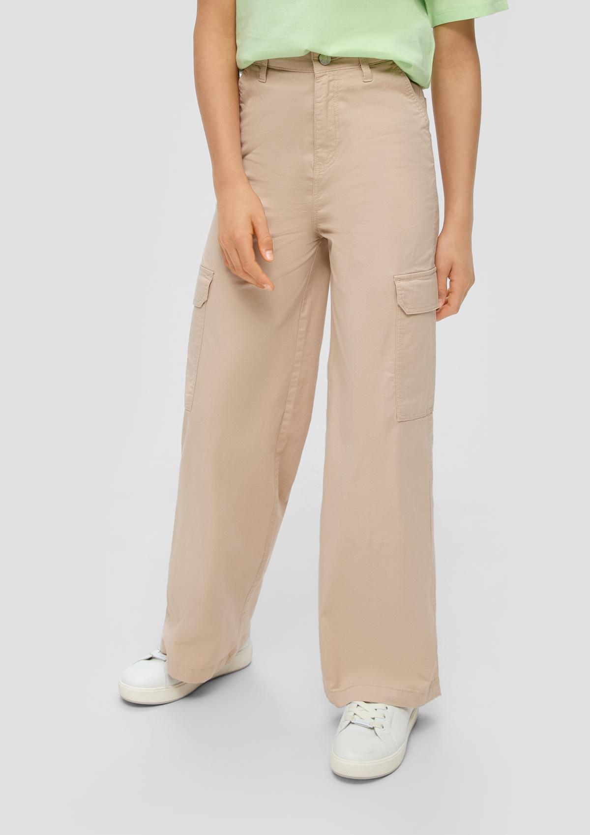Loose fit: cargo-style wide-leg trousers