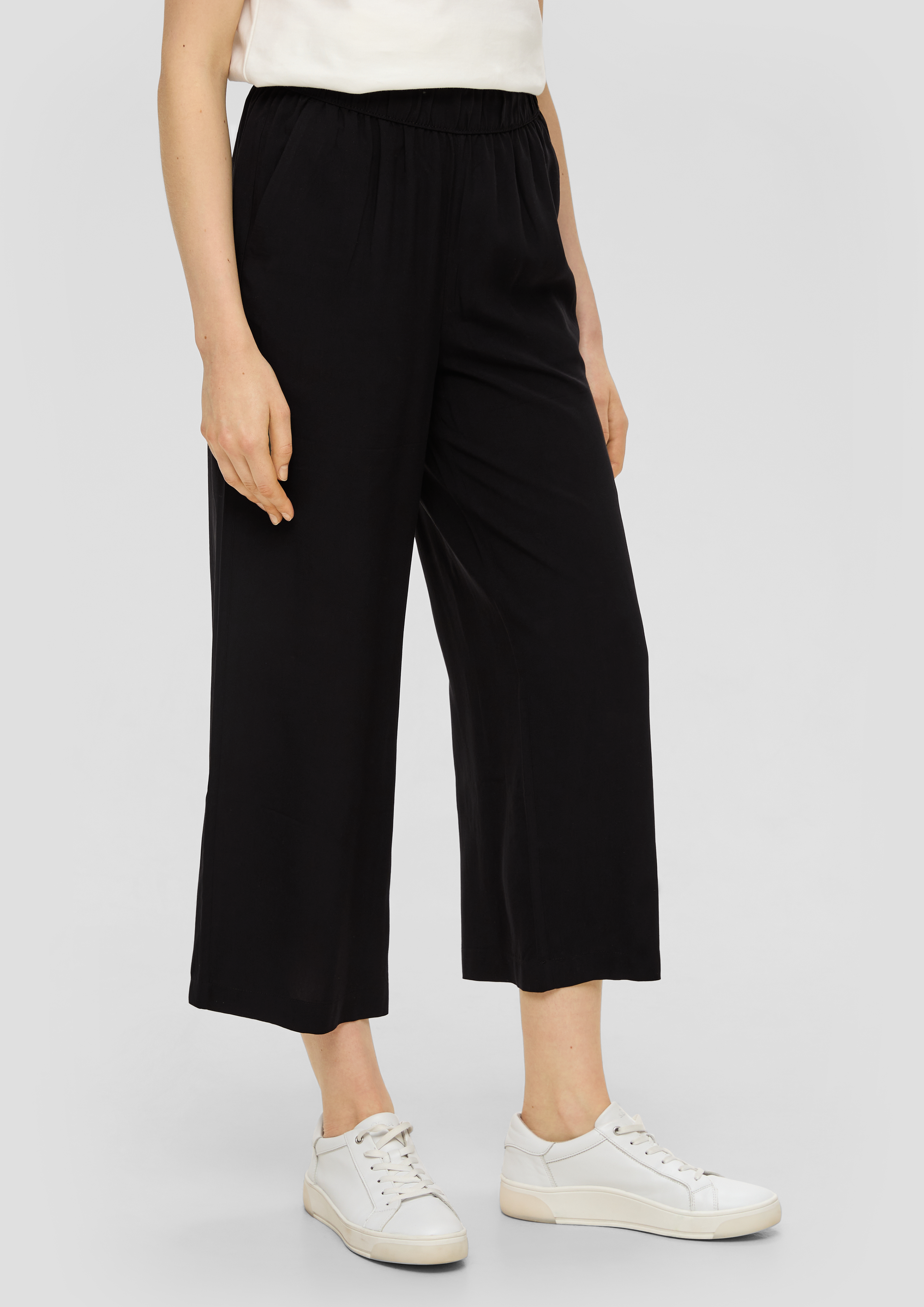 Hose in 9999, 5959, 5531 & 2590