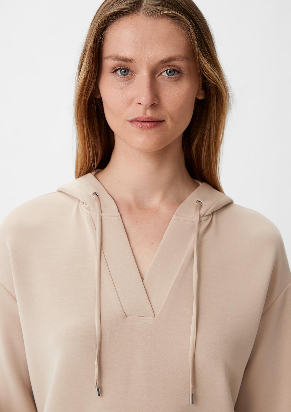 comma Sweatshirt with a deep V-neckline