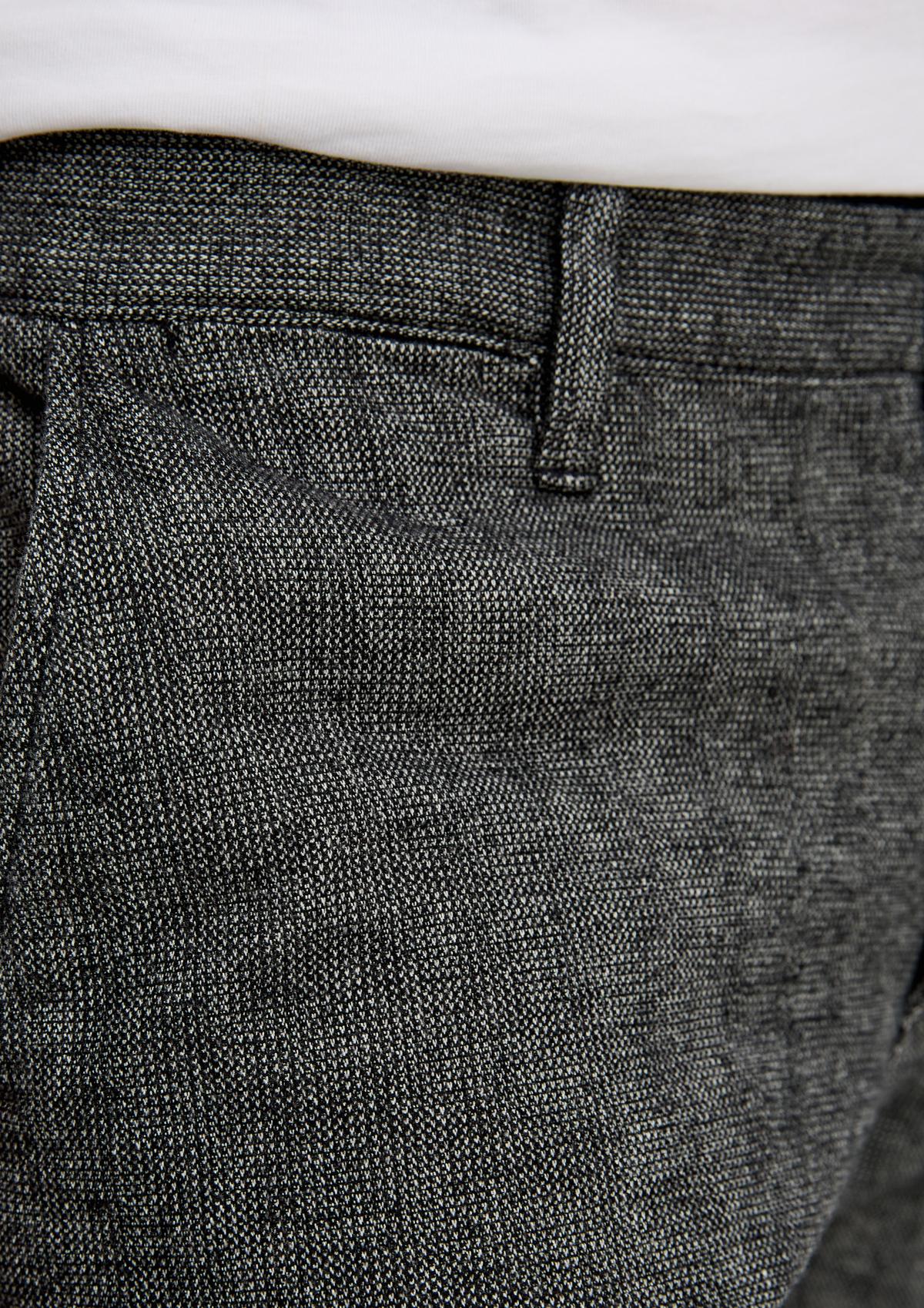 s.Oliver Regular: kalhoty z bavlněného streče