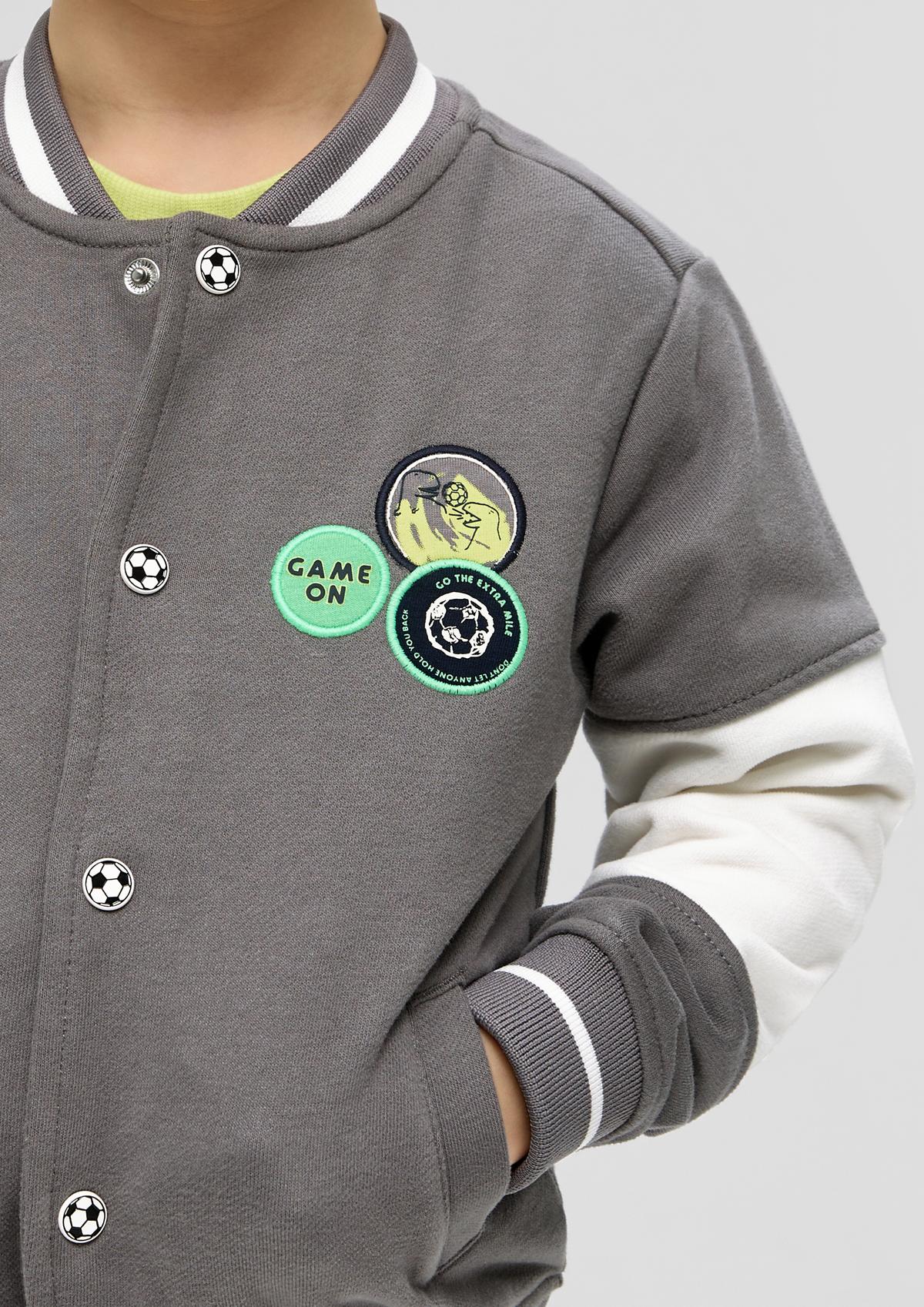 s.Oliver Sweatshirt-Jacke mit Fußball-Knöpfen