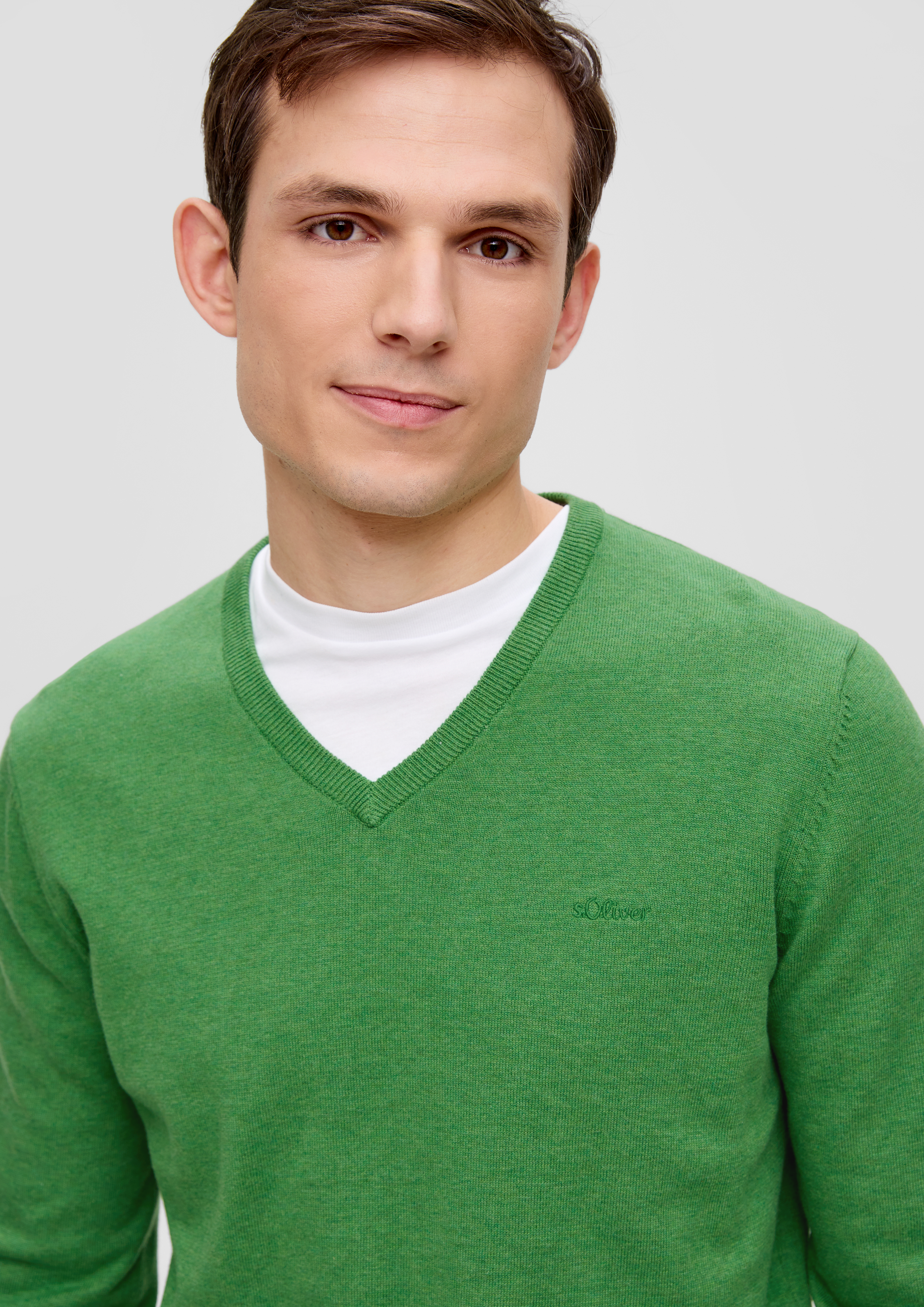 Strickpullover in 74W0, 5978, 92W0, 9999, 03W0, 98W2, 79W0, 86W0, 54W0, 33W0, 7211, 67W0, 50W1, 42W0 & 7953