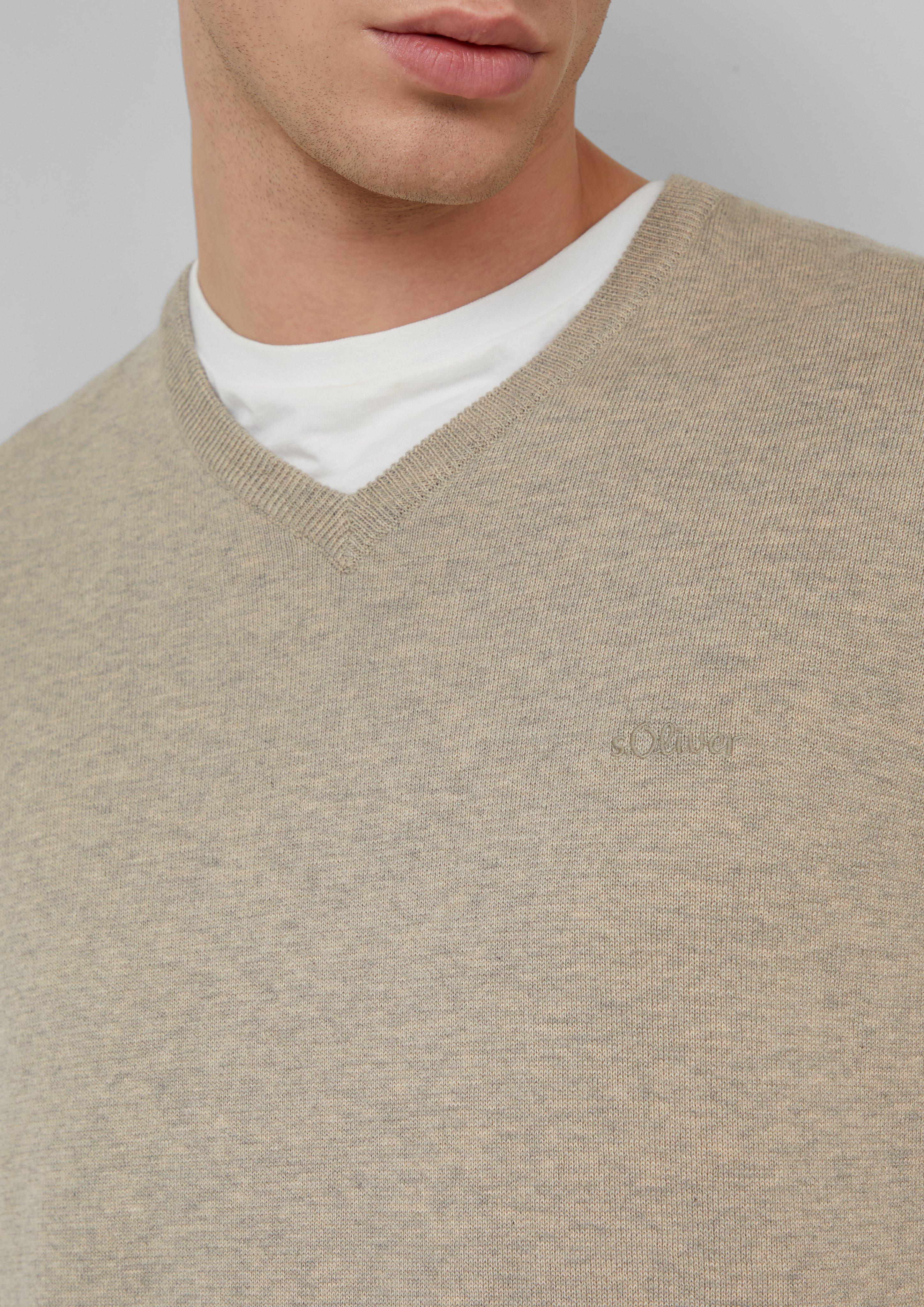 Strickpullover in 80W1, 5978, 92W0, 9999, 03W0, 98W2, 79W0, 86W0, 54W0, 33W0, 7211, 67W0, 50W1, 42W0 & 7953