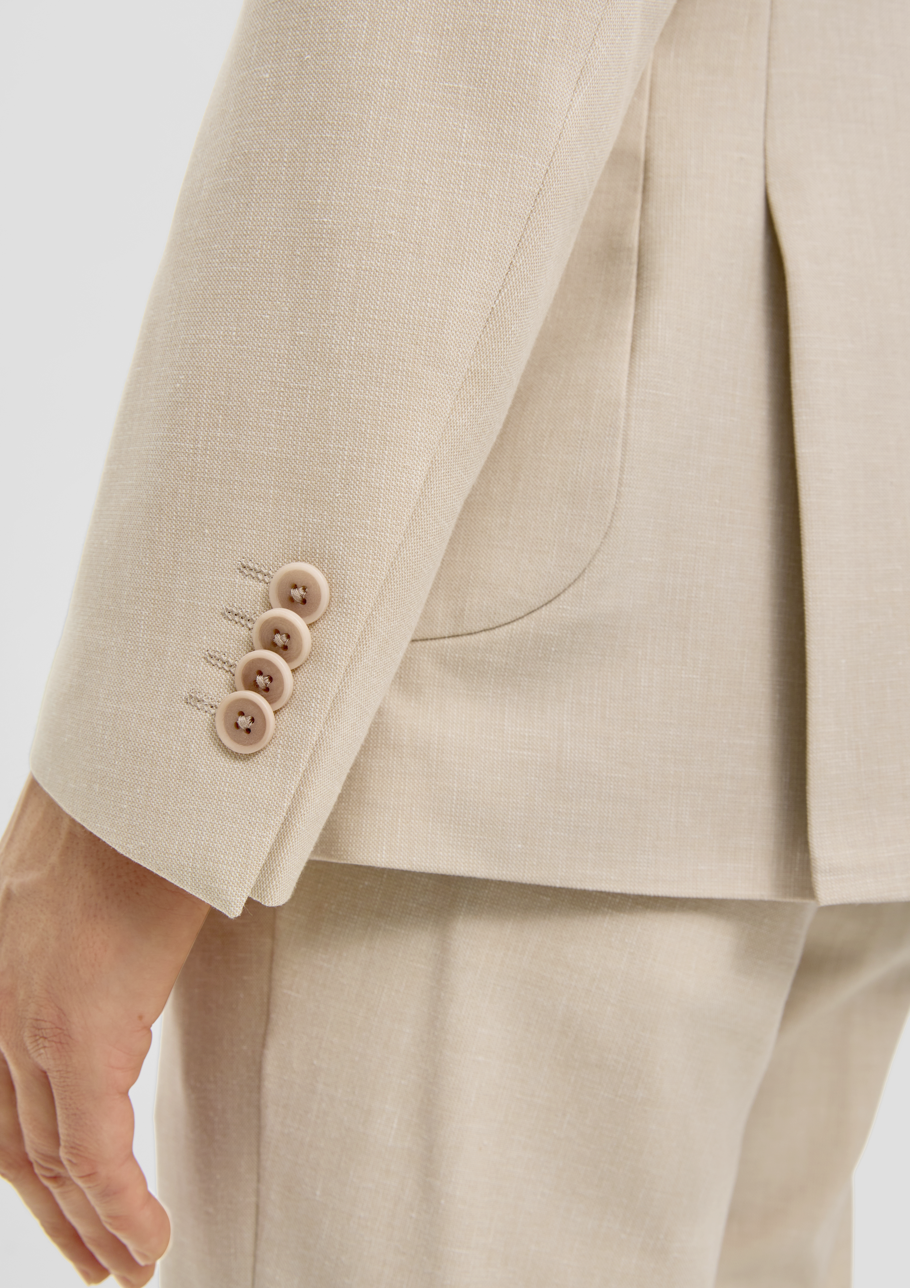 Classic tailored jacket - beige | s.Oliver 