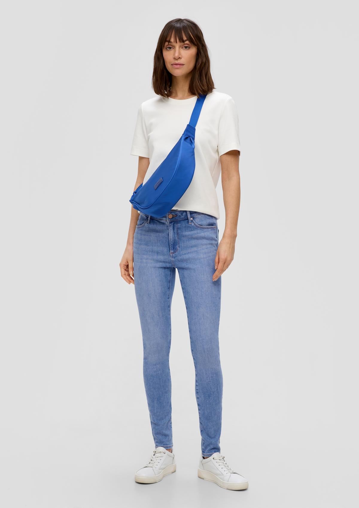 Jeans Izabell / Skinny fit / Mid rise / Skinny leg