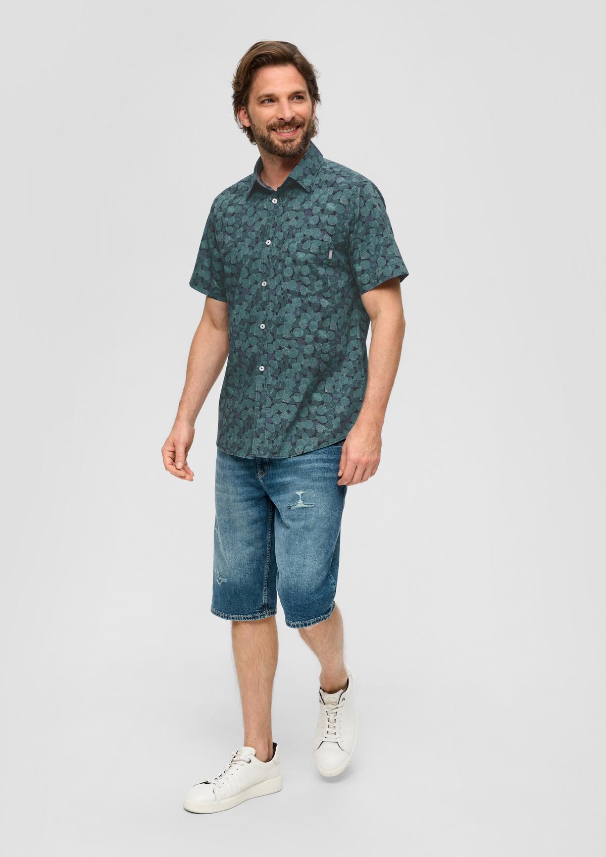 s.Oliver Slim: overhemd met korte mouwen en kentkraag