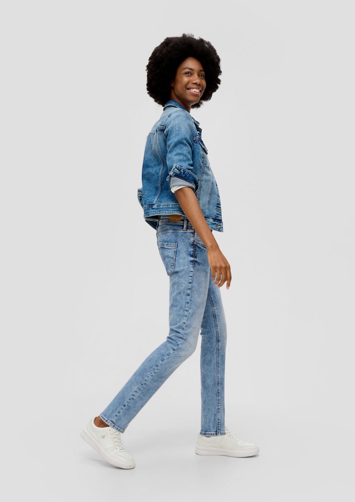 Slim fit: classic blue jeans